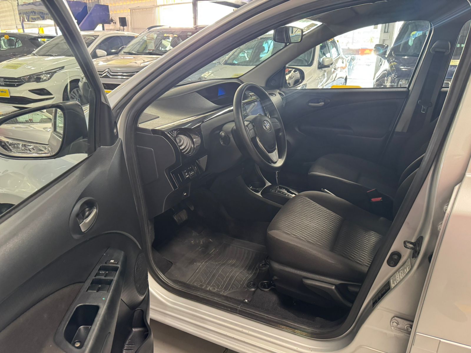 TOYOTA ETIOS