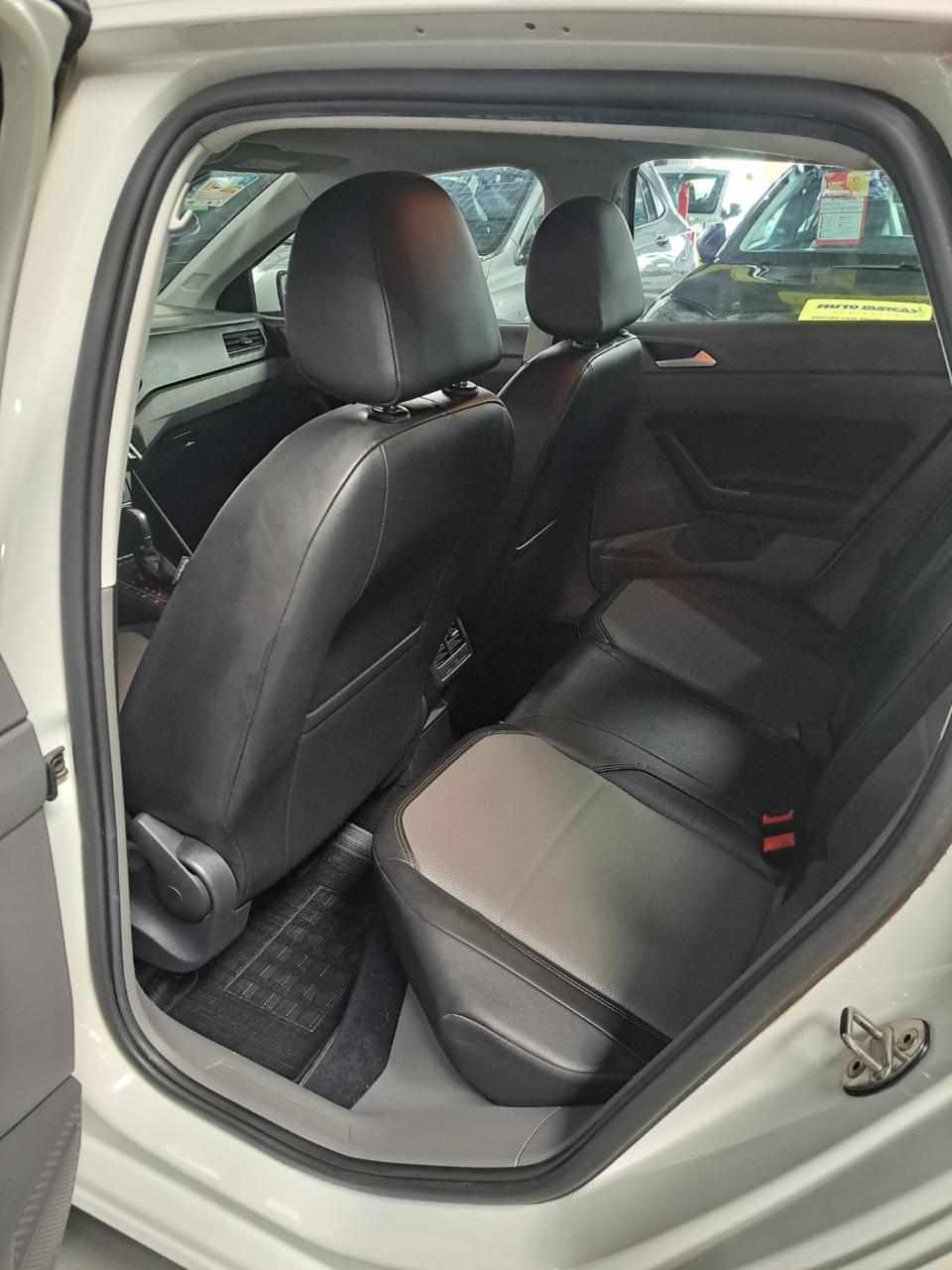 VOLKSWAGEN polo comfortline 1.0 tsi aut