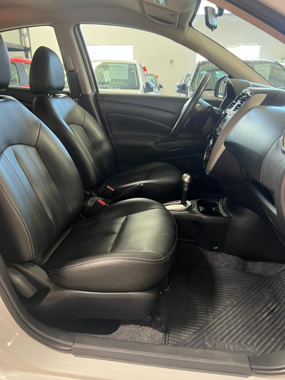NISSAN versa 1.6 sl cvt 16v 4p automatico