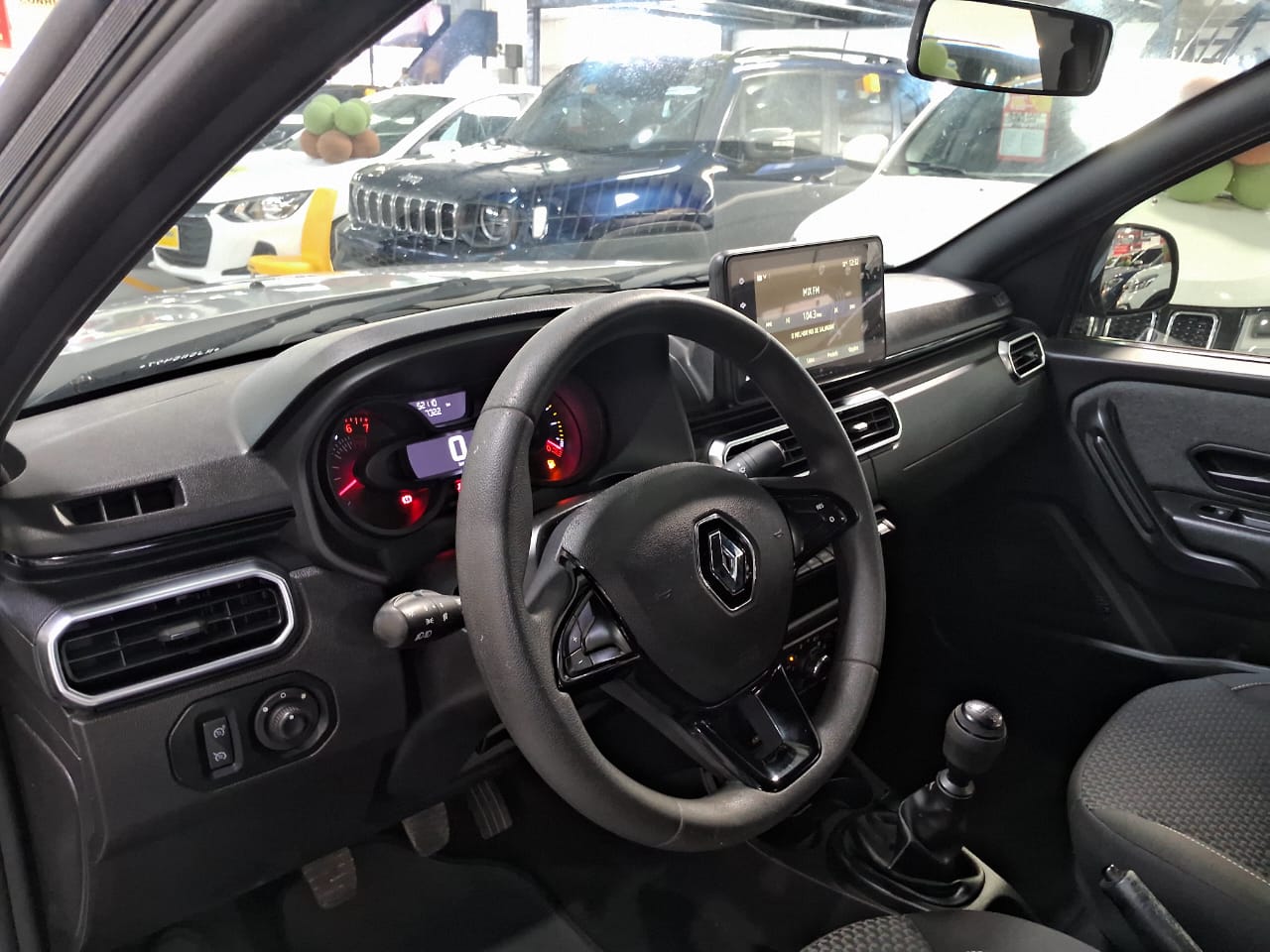 RENAULT oroch 16 4x2