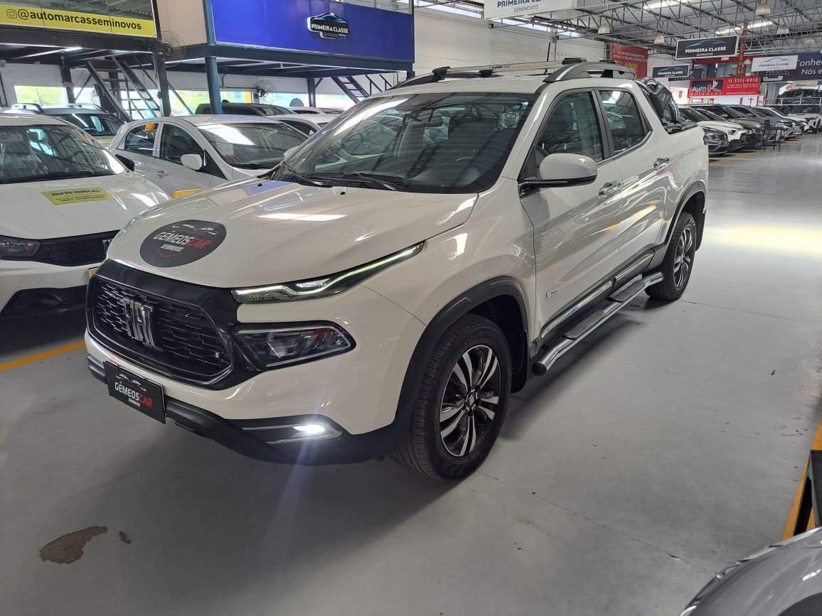 FIAT toro freedom at6 cabine dupla