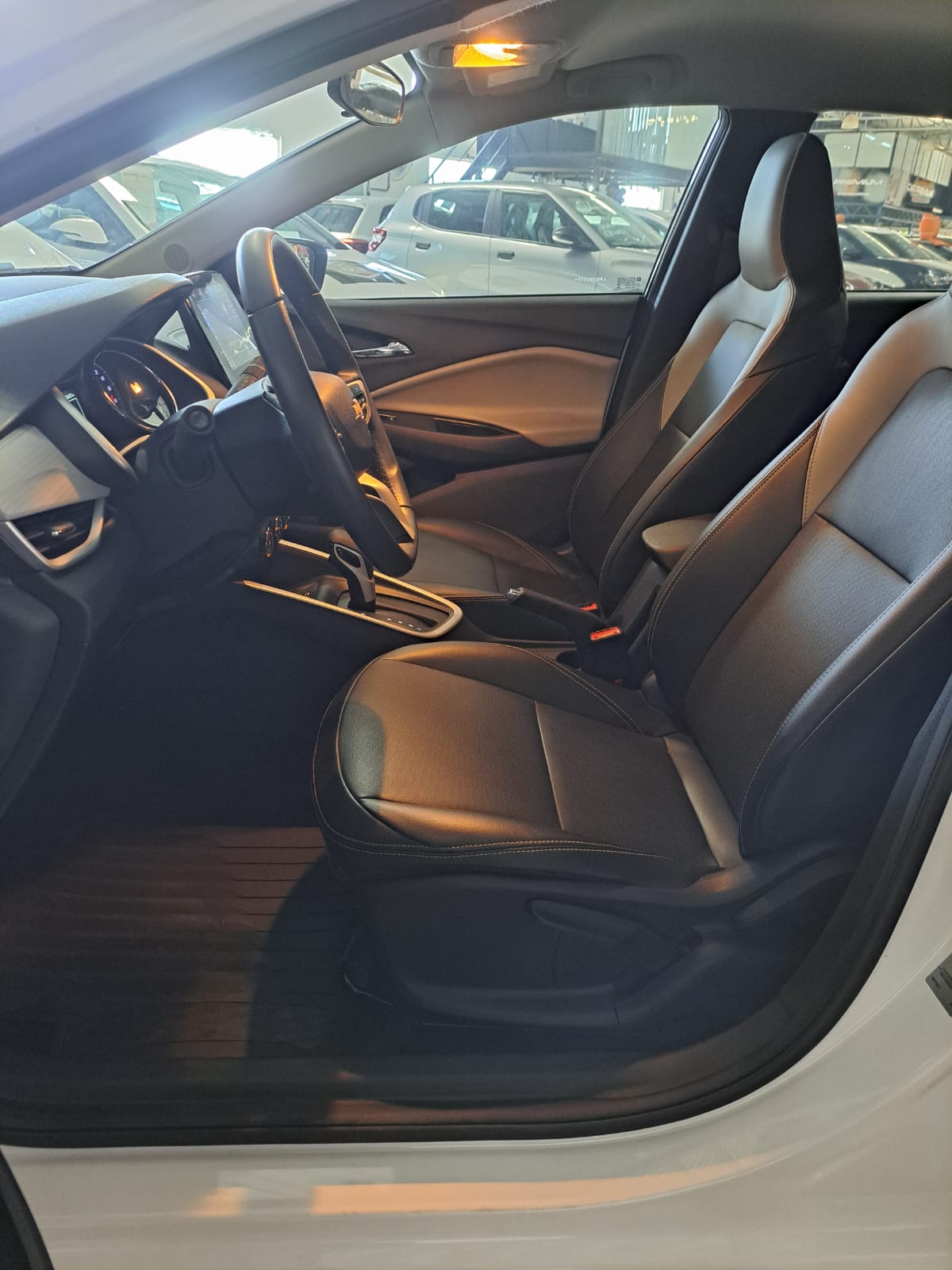 CHEVROLET onix 10tat pr2