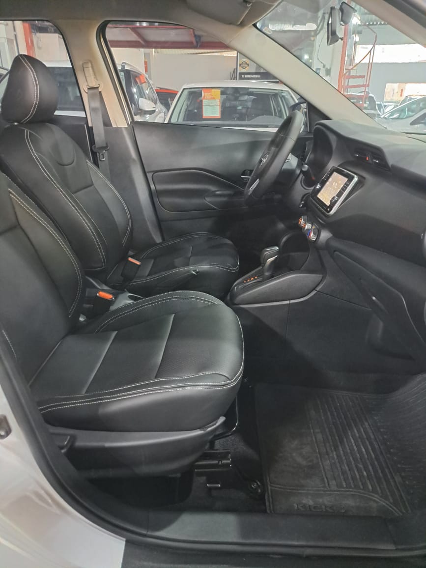 NISSAN kicks sense cvt