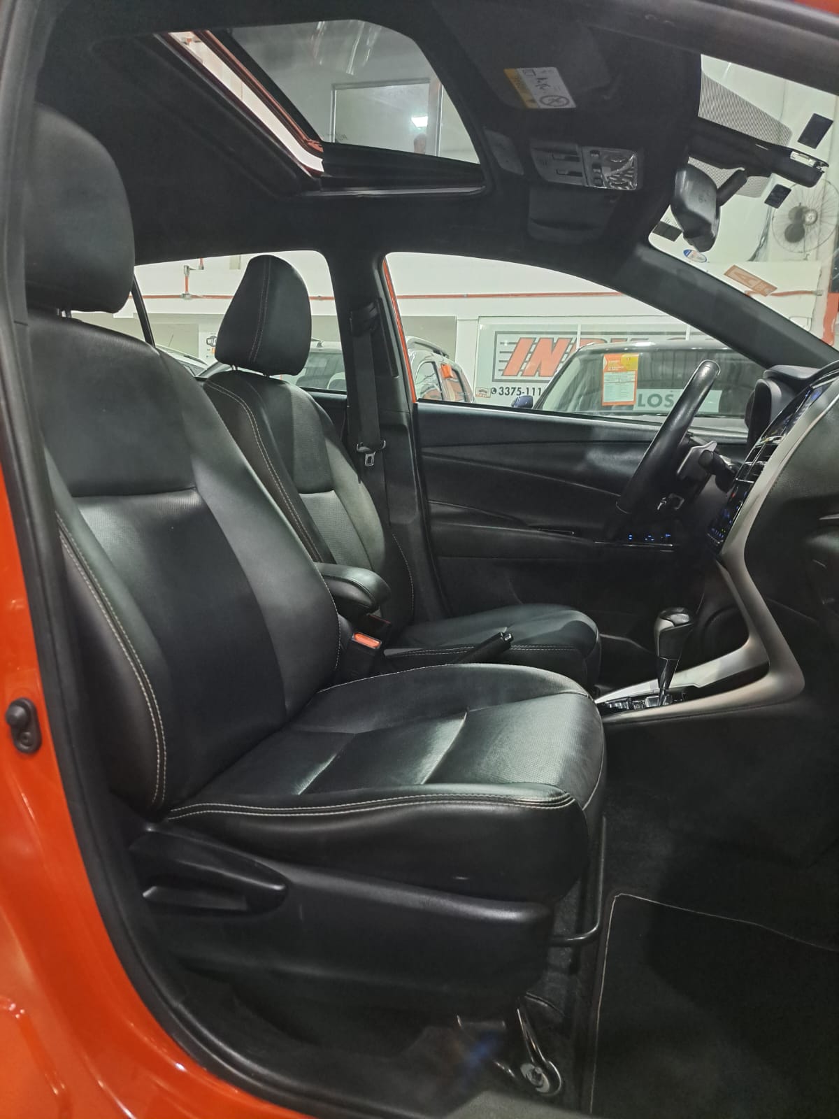 TOYOTA yaris sa xls15cnt