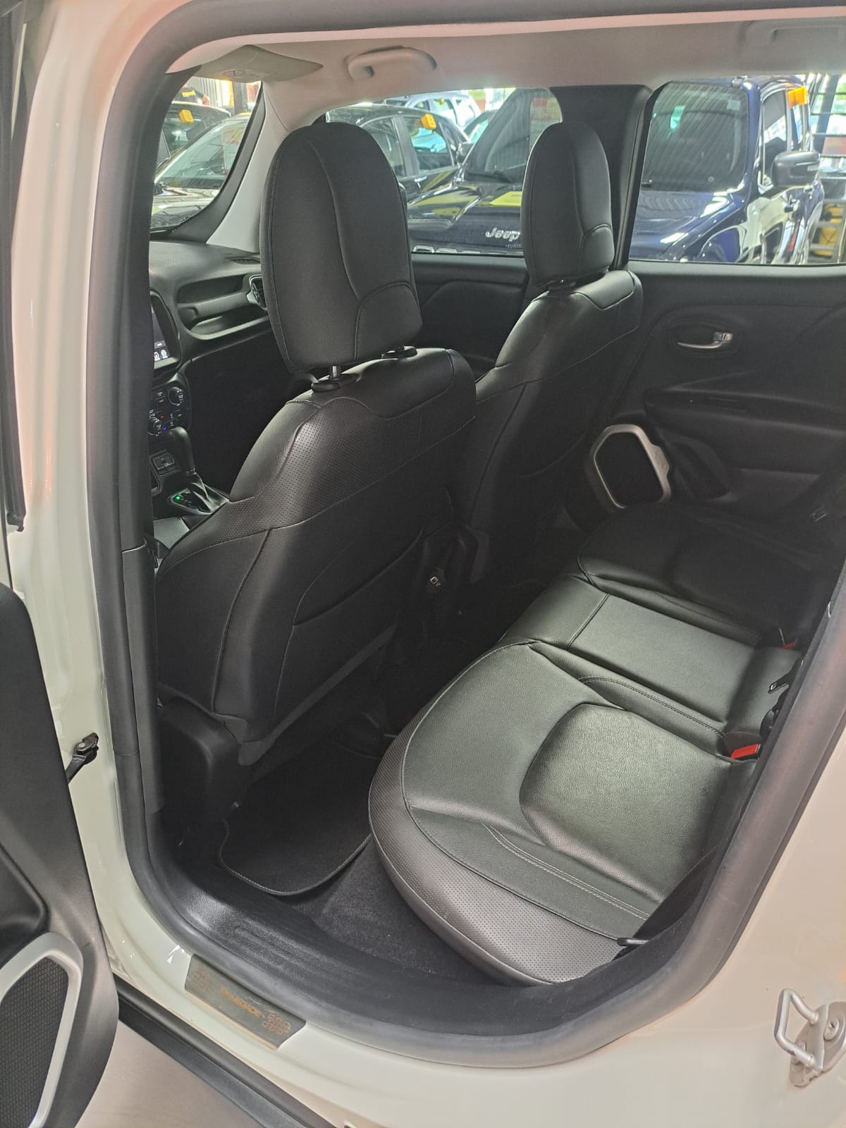 JEEP renegade 1.8 16v flex longitude 4p automatico