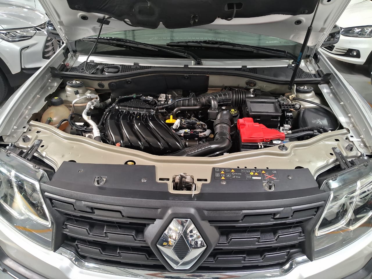 RENAULT oroch 16 4x2