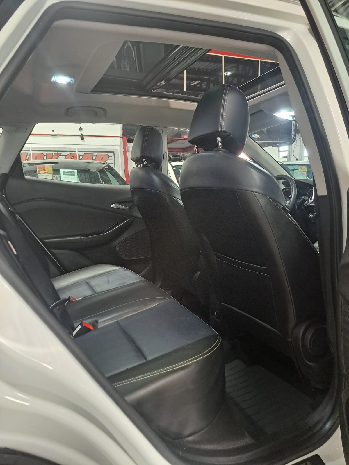 CHEVROLET TRACKER