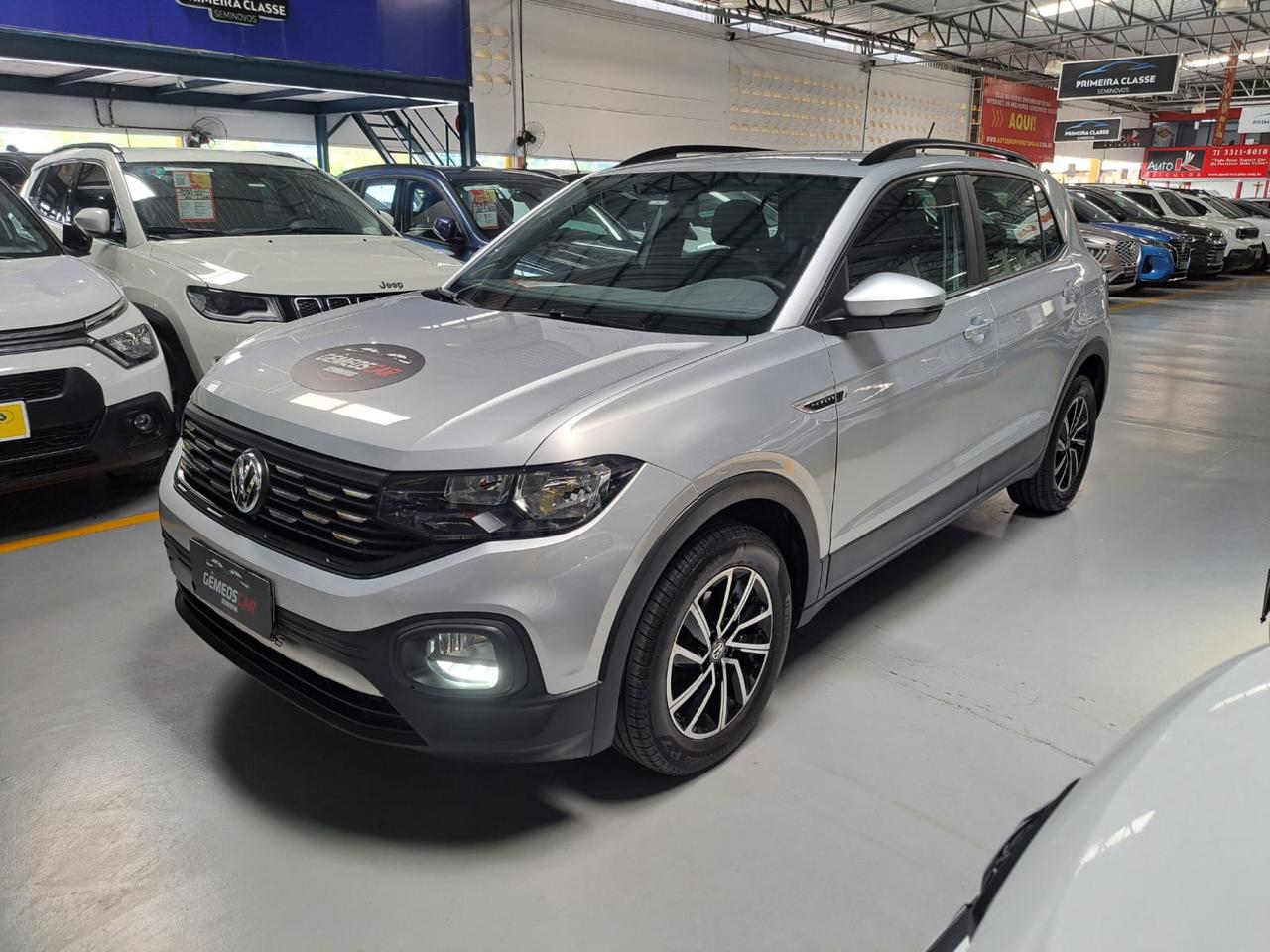 VOLKSWAGEN t cross sense ad