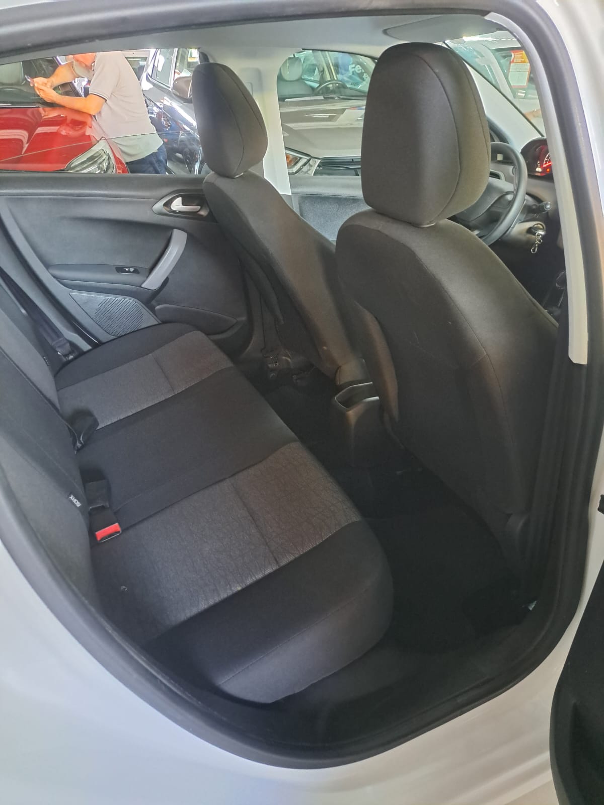 PEUGEOT 208 active pack