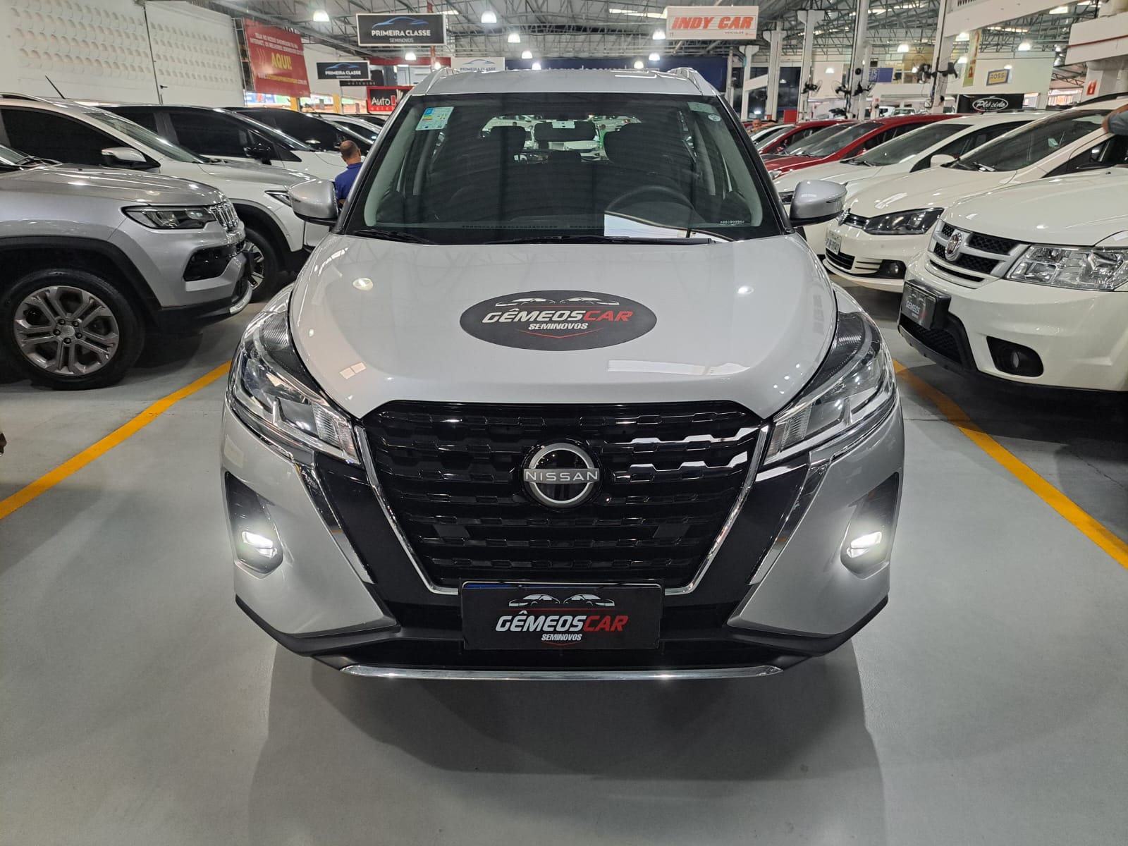 NISSAN kicks sense cvt