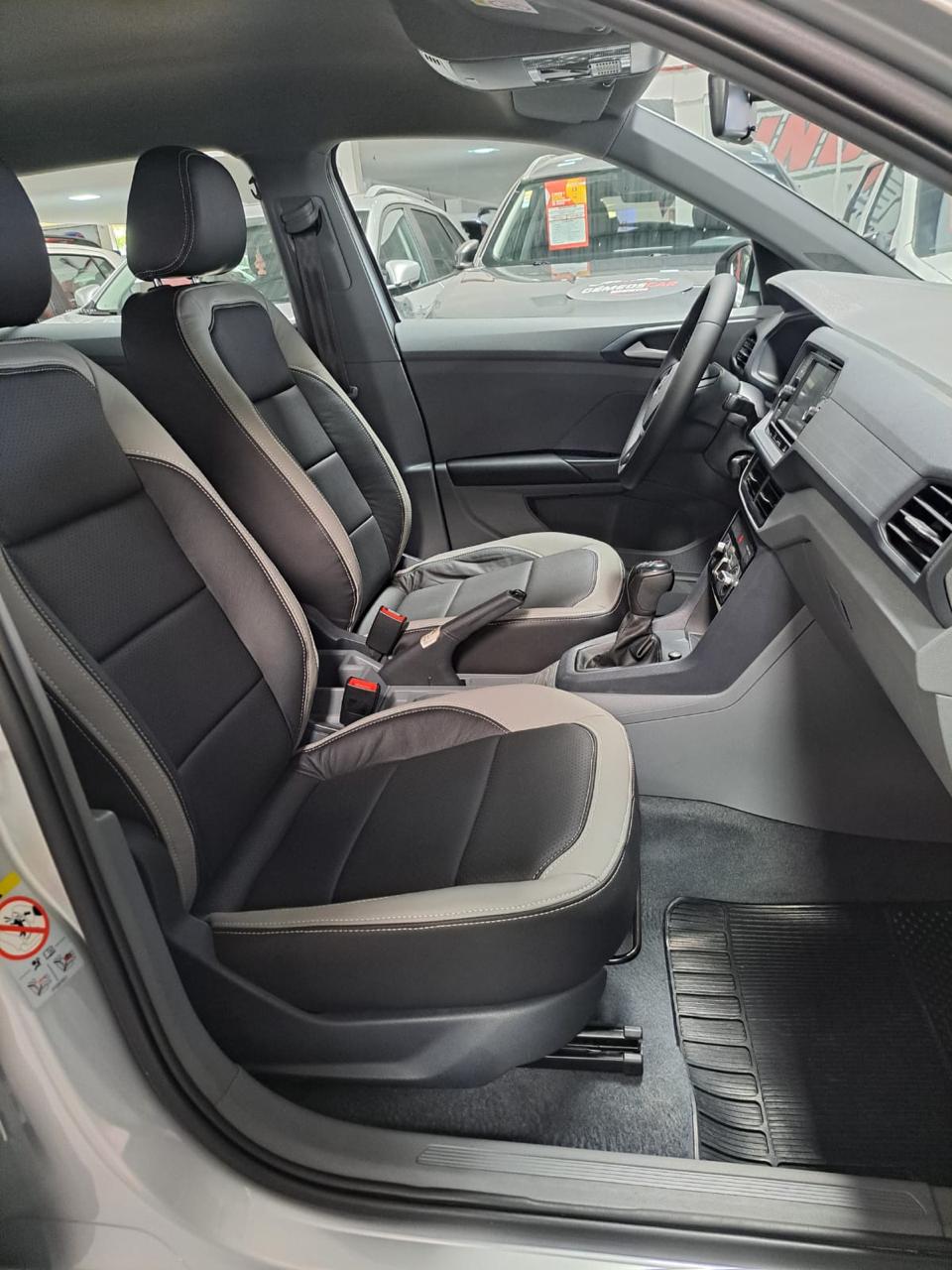 VOLKSWAGEN t cross sense ad