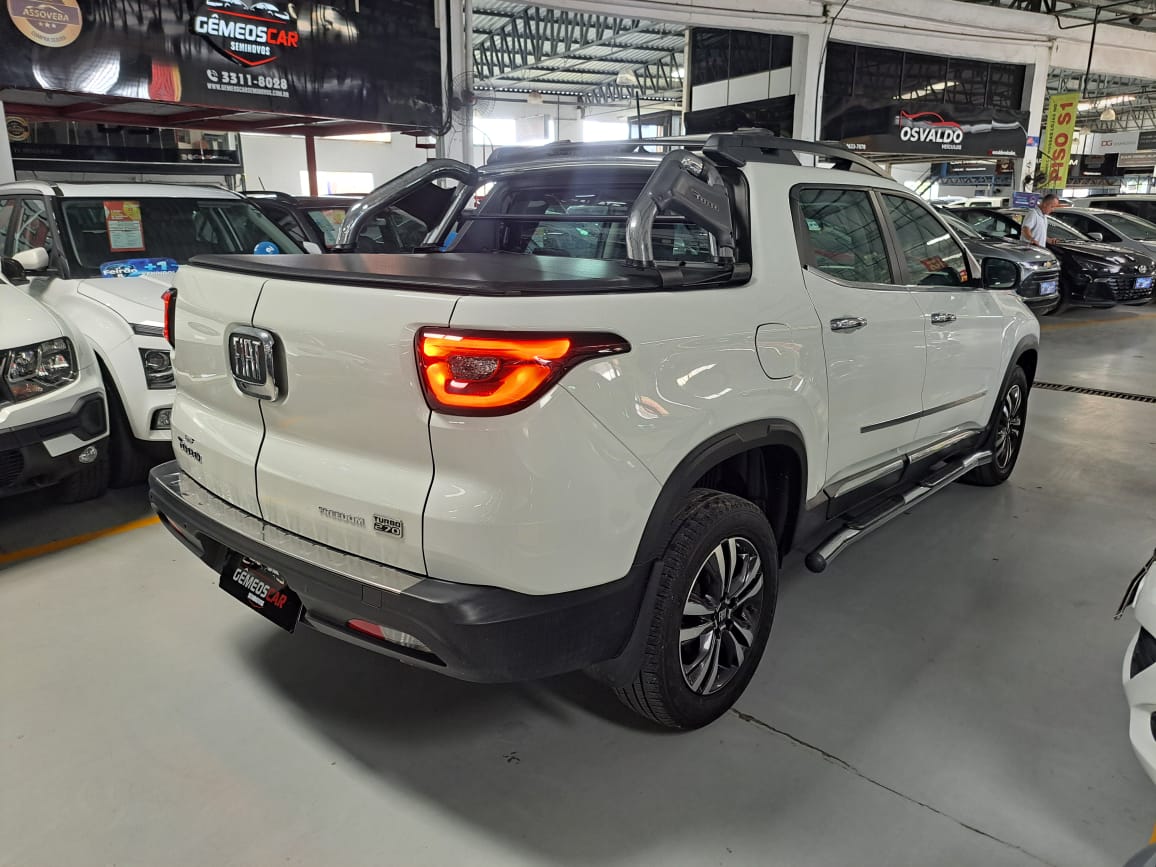 FIAT toro freedom at6 cabine dupla