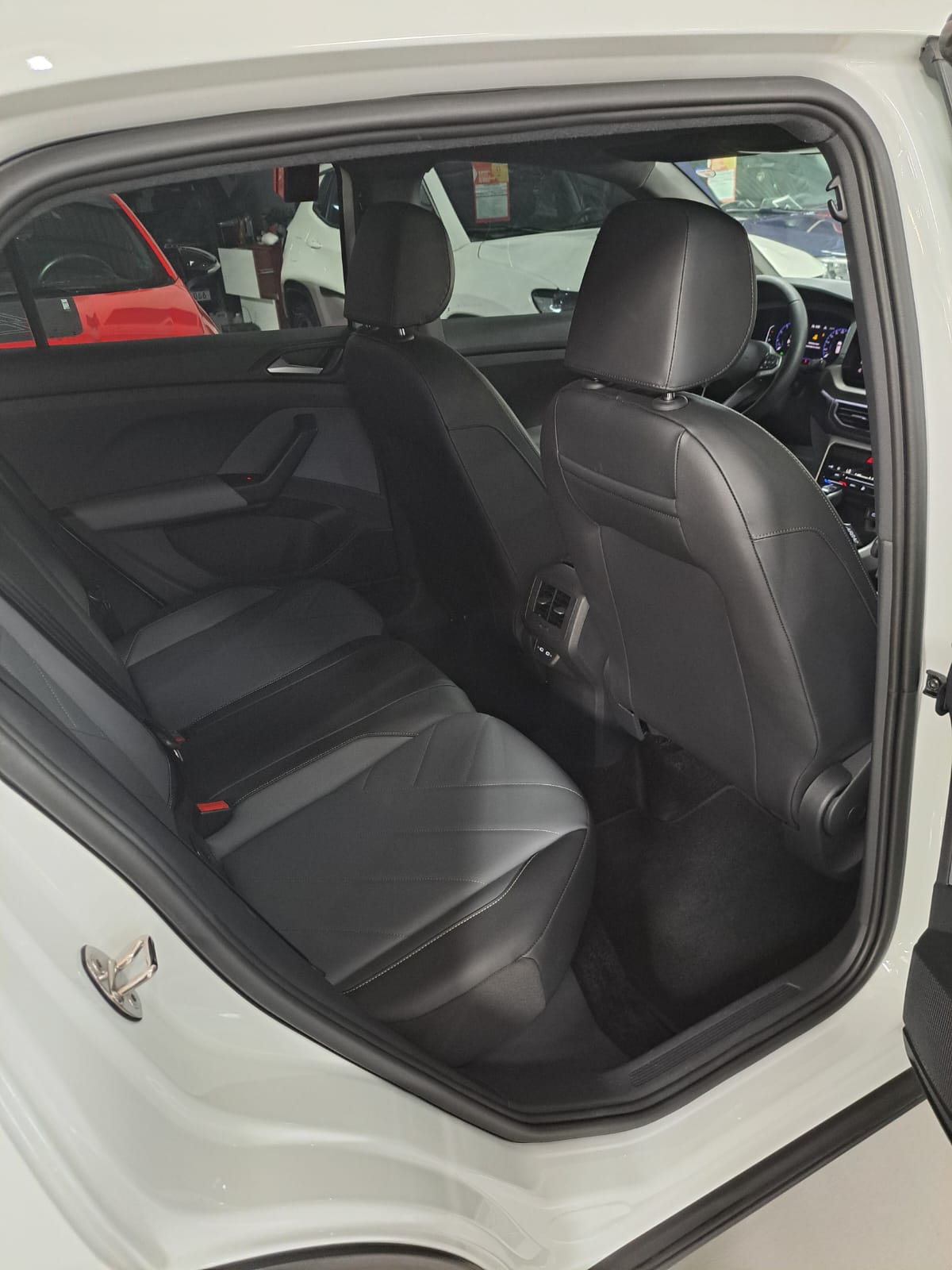 VOLKSWAGEN t cross comfortline tsi at