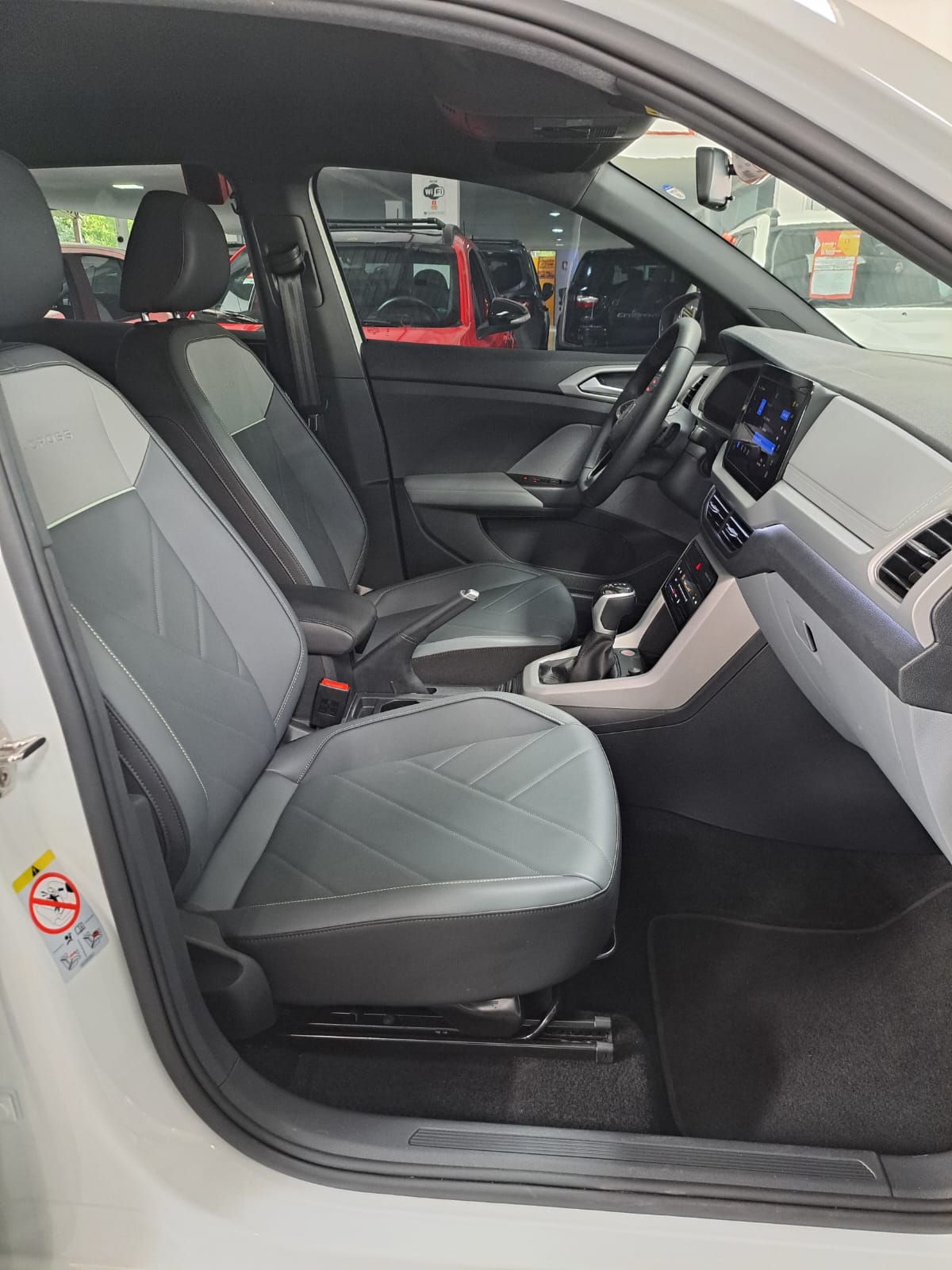 VOLKSWAGEN t cross comfortline tsi at