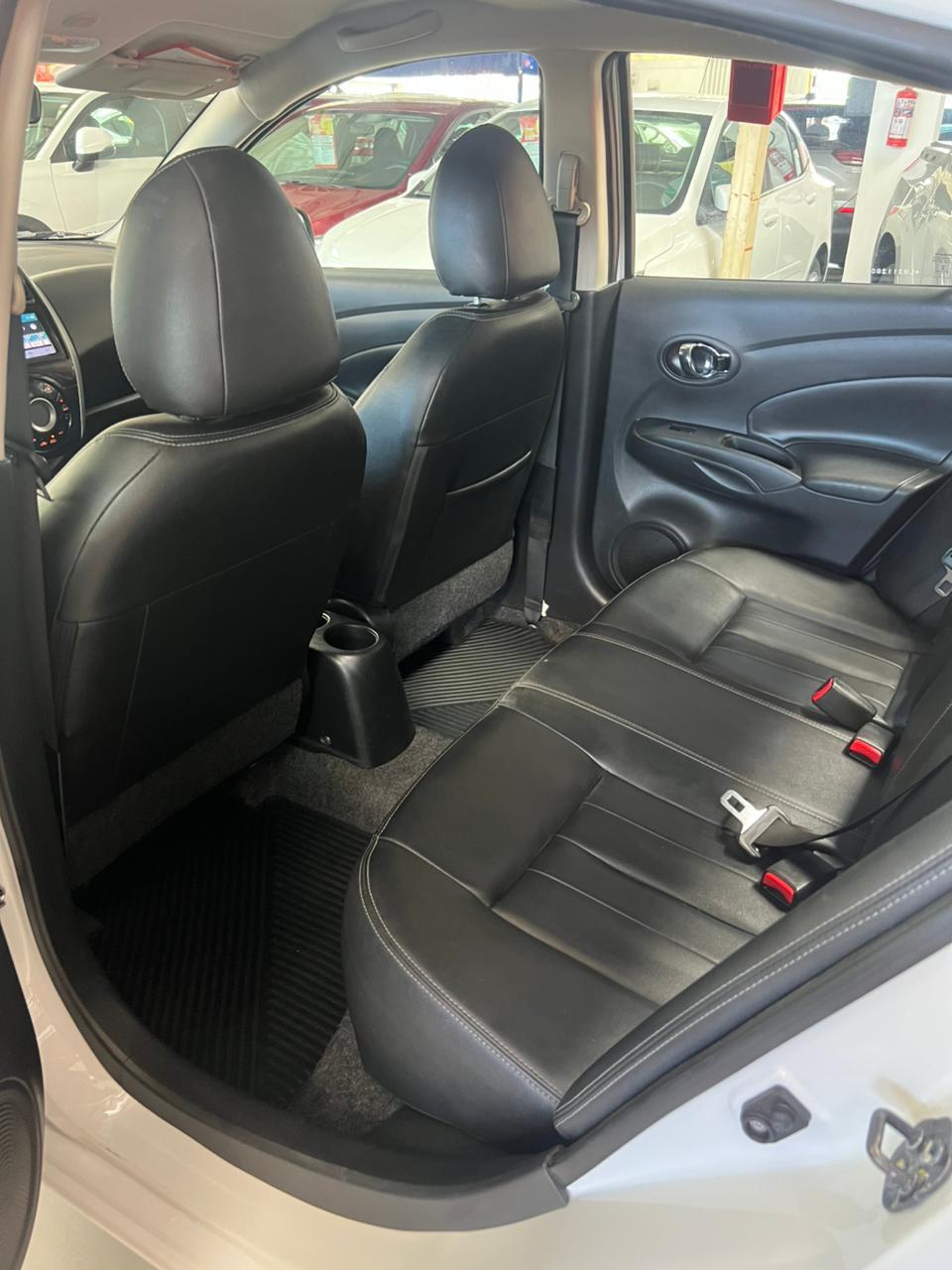NISSAN versa 1.6 sl cvt 16v 4p automatico