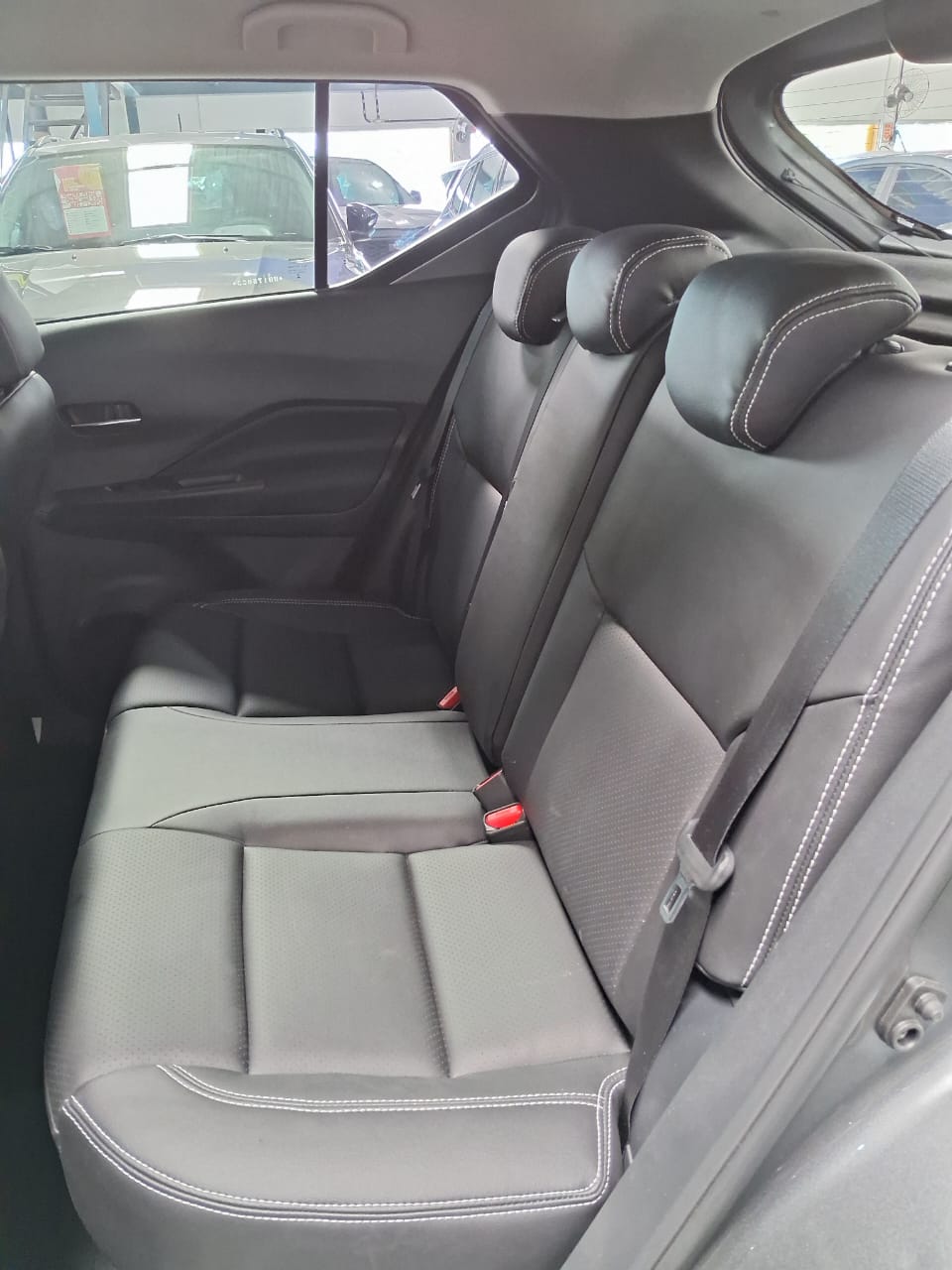 NISSAN kicks sense cvt