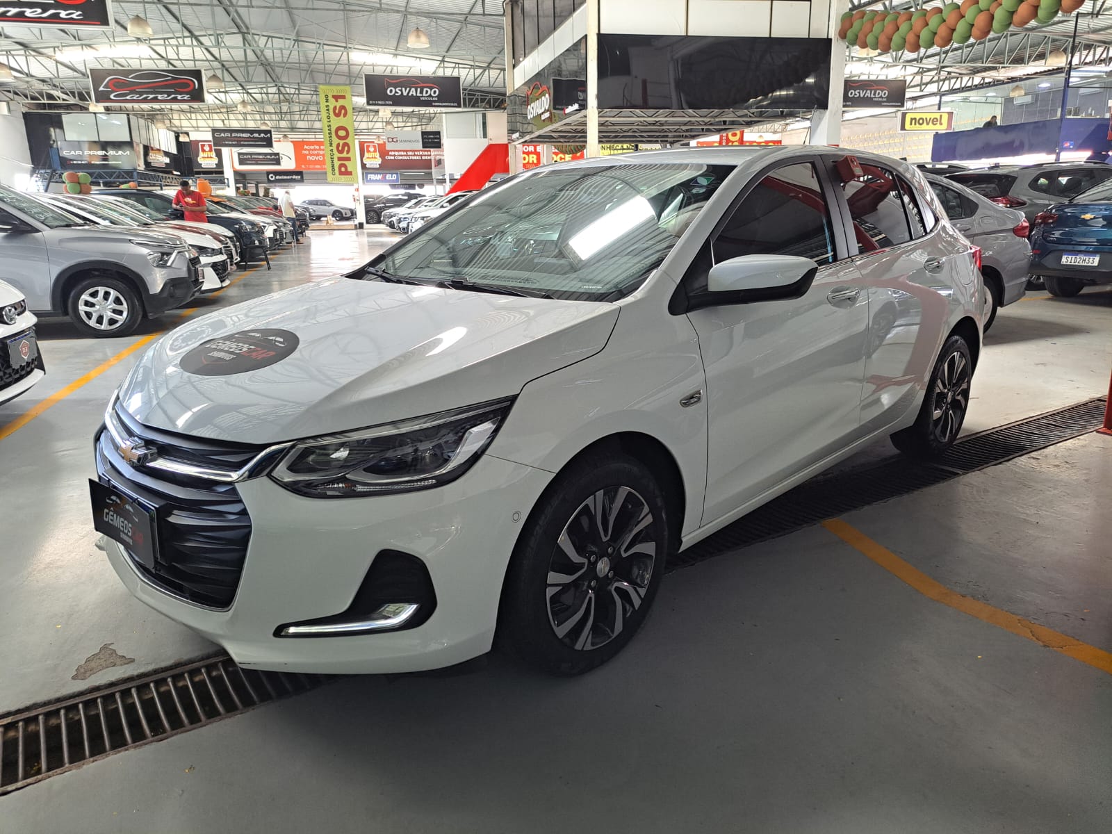 CHEVROLET onix 10tat pr2
