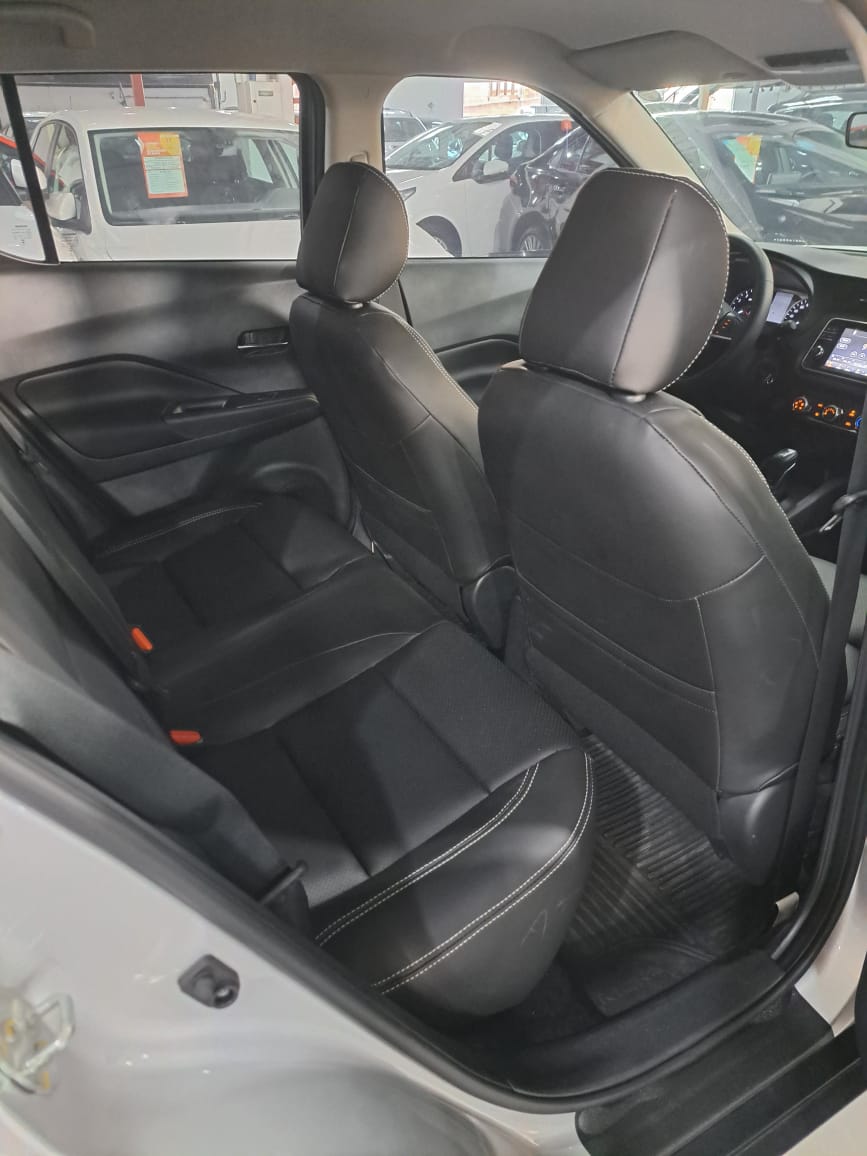 NISSAN kicks sense cvt