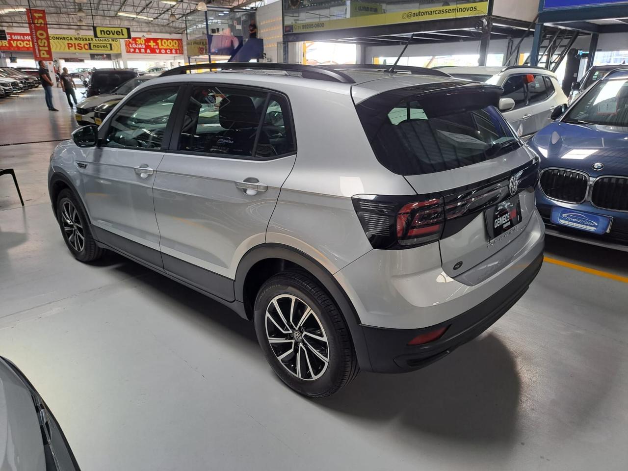 VOLKSWAGEN t cross sense ad