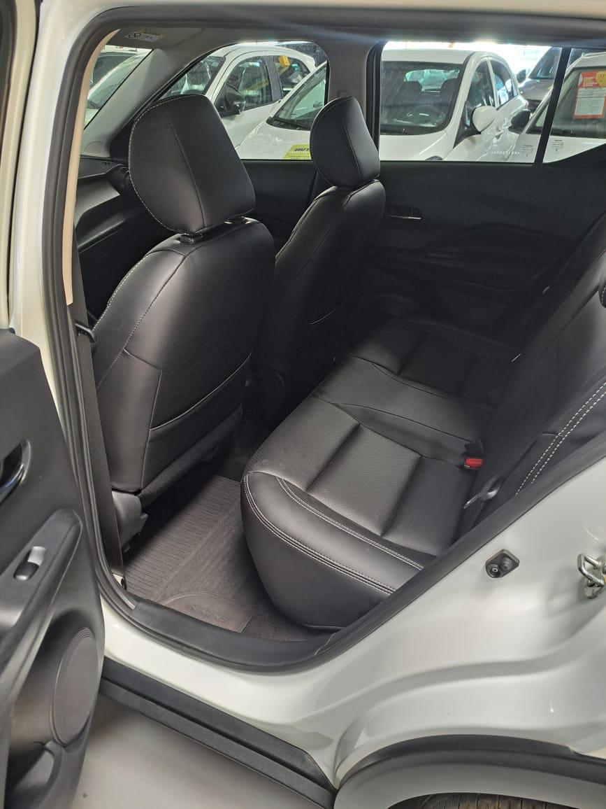 NISSAN kicks sense cvt