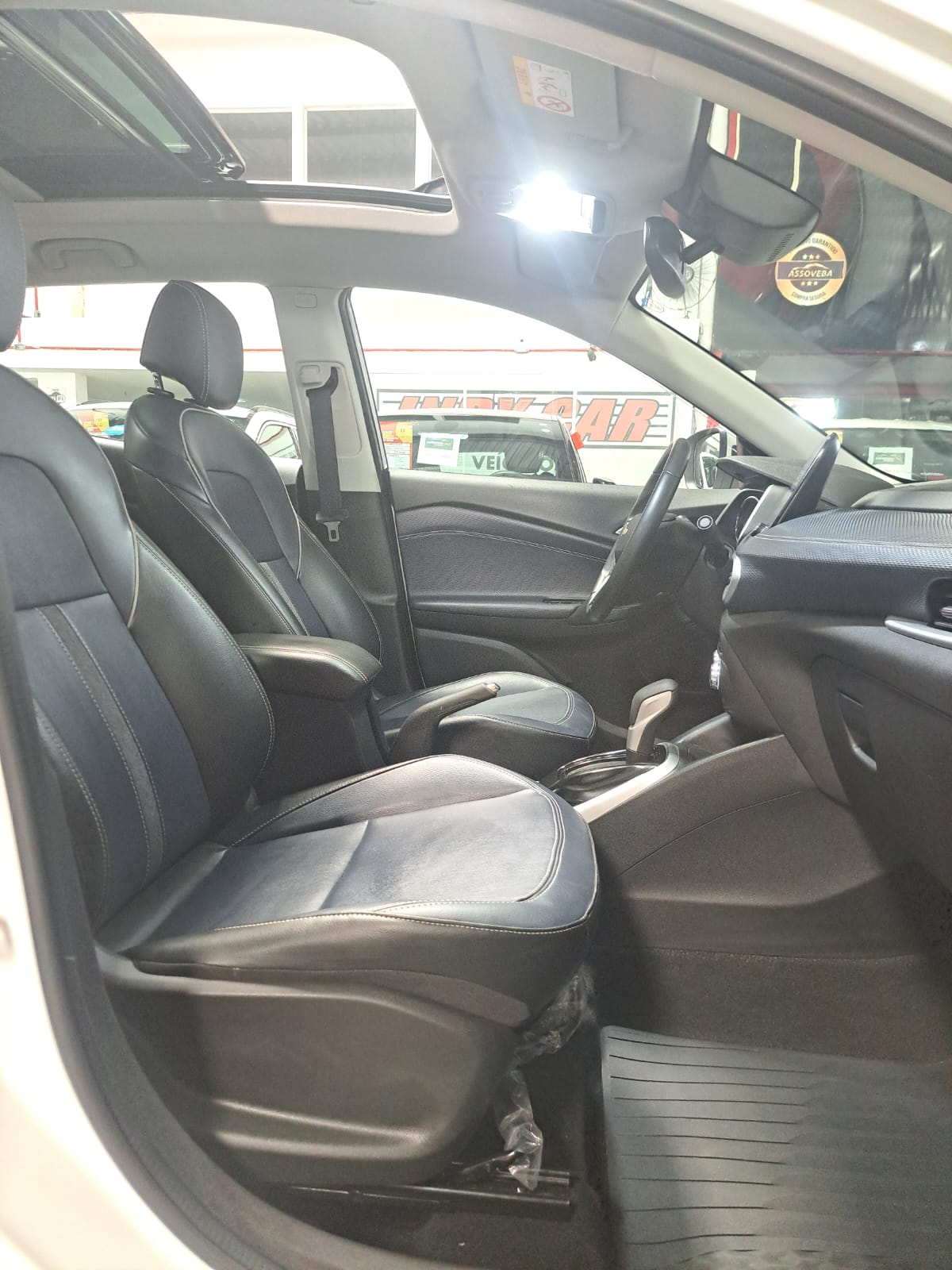 CHEVROLET TRACKER