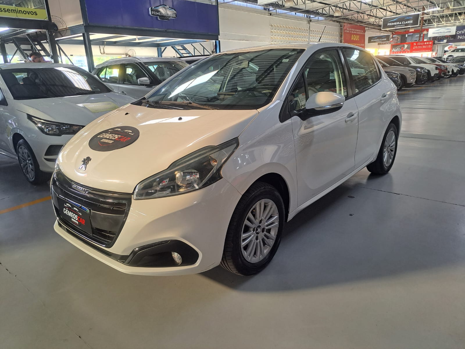 PEUGEOT 208 active pack