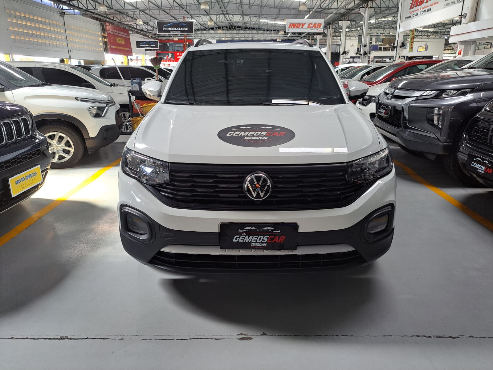 VOLKSWAGEN t cross sense ad