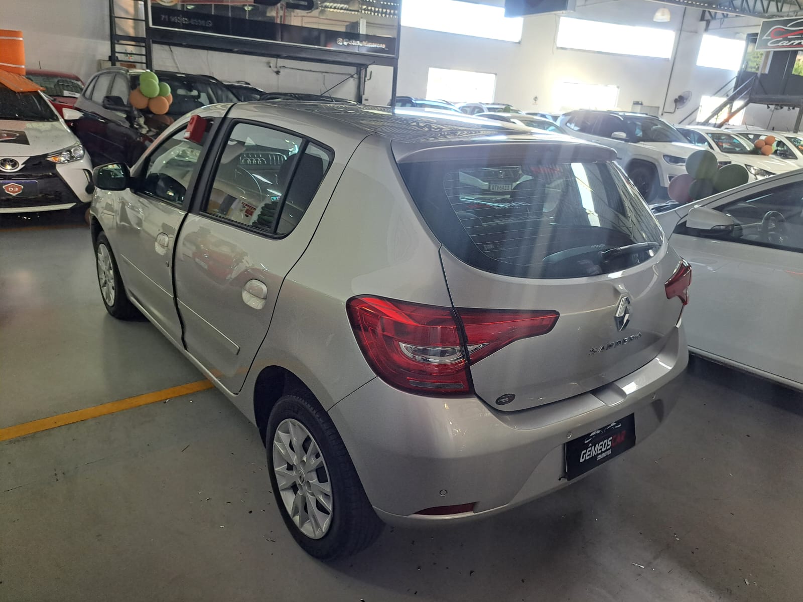 RENAULT SANDERO