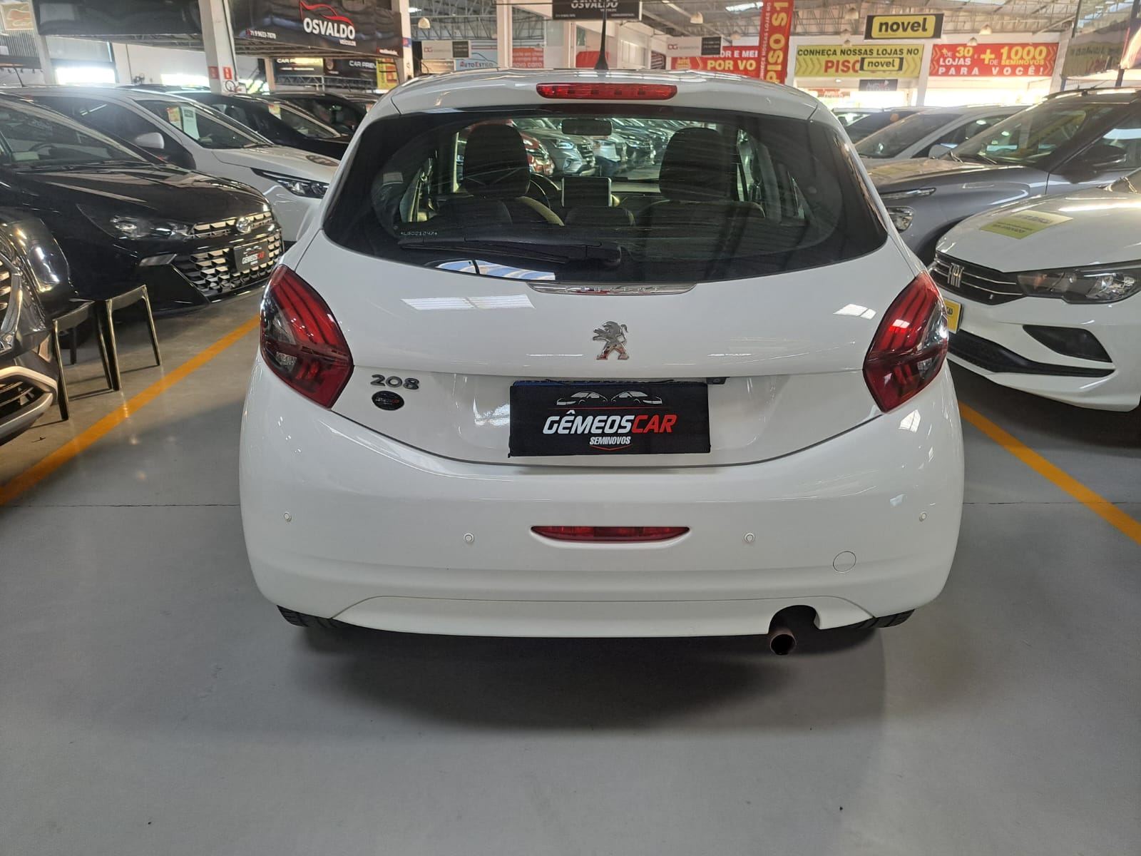 PEUGEOT 208 active pack