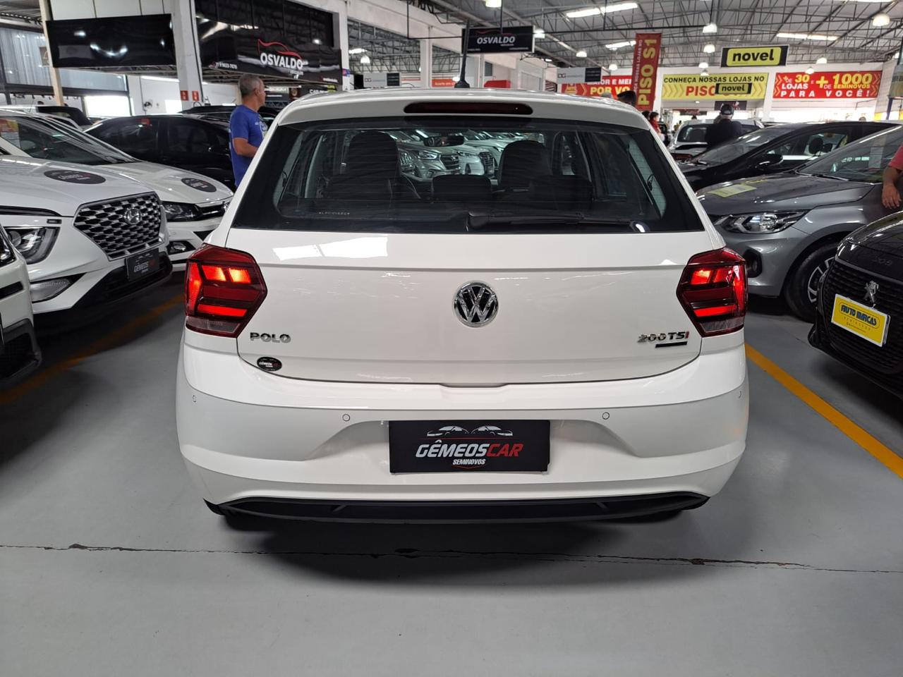 VOLKSWAGEN polo comfortline 1.0 tsi aut