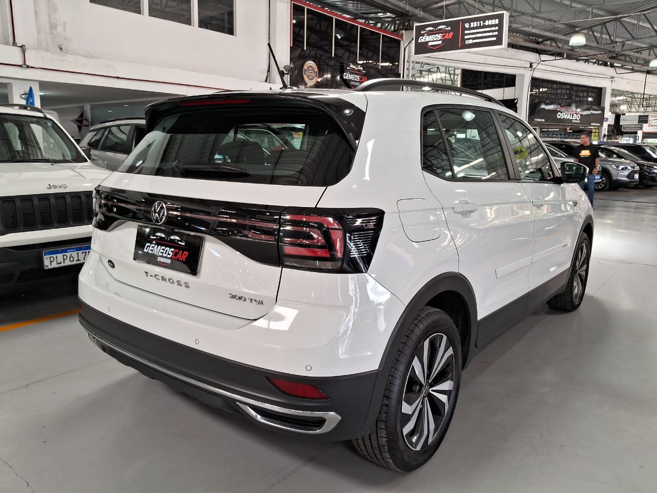 VOLKSWAGEN t cross tsi