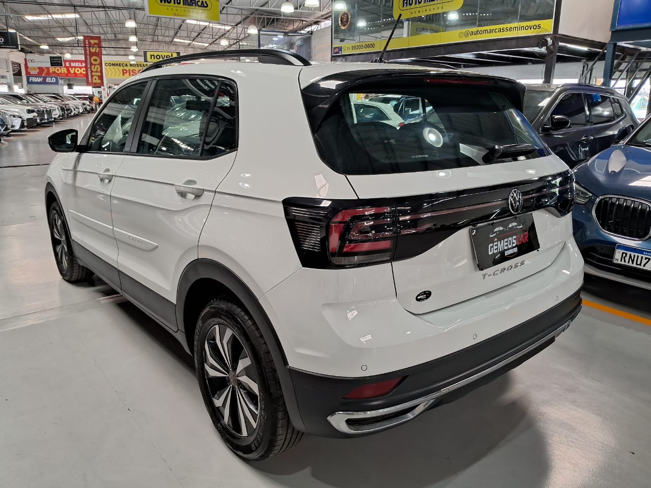 VOLKSWAGEN t cross sense ad