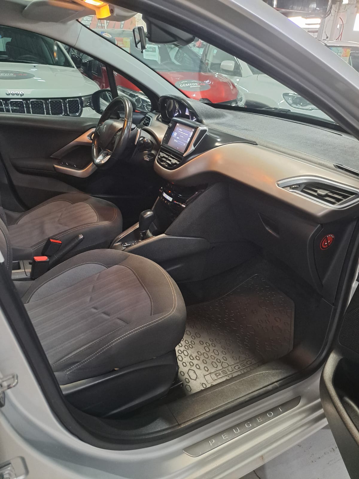 PEUGEOT 208 1.6 griffe 16v flex 4p automatico