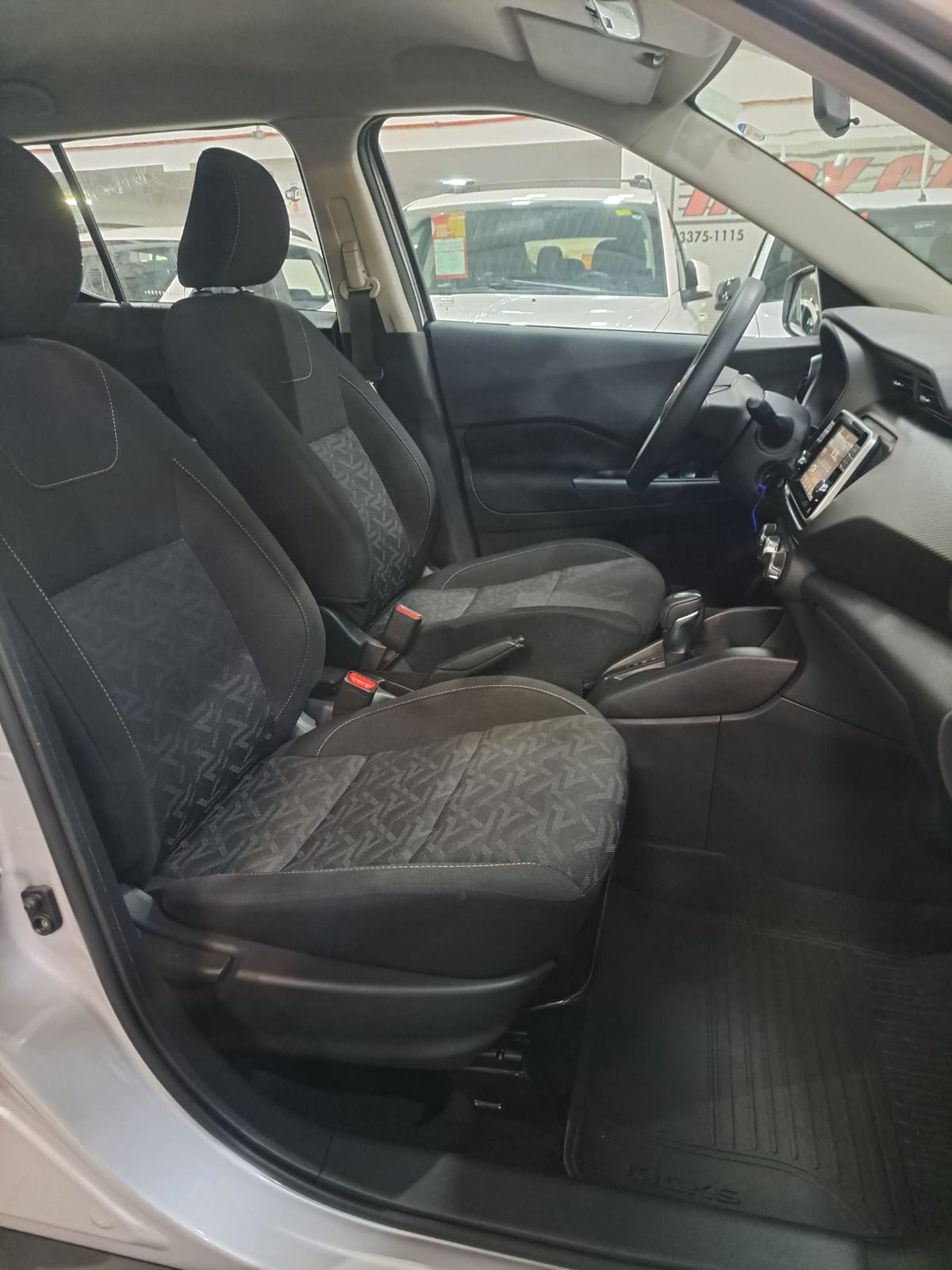 NISSAN kicks sense cvt