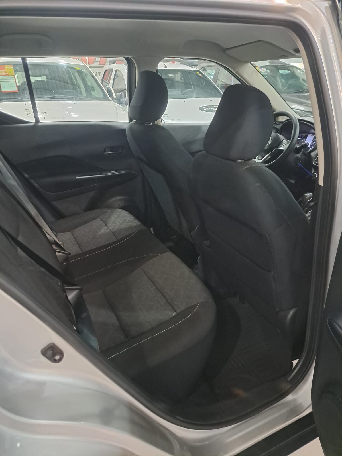 NISSAN kicks sense cvt
