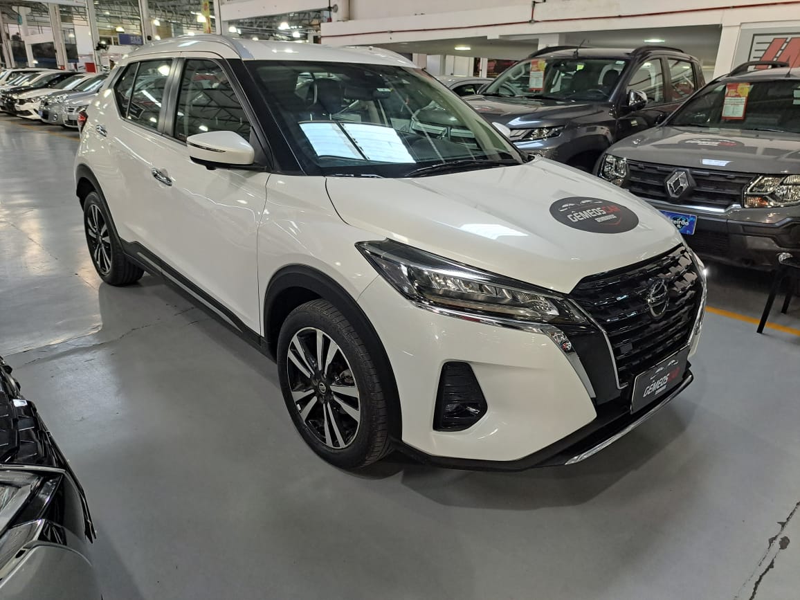 NISSAN kicks exclusi cvt