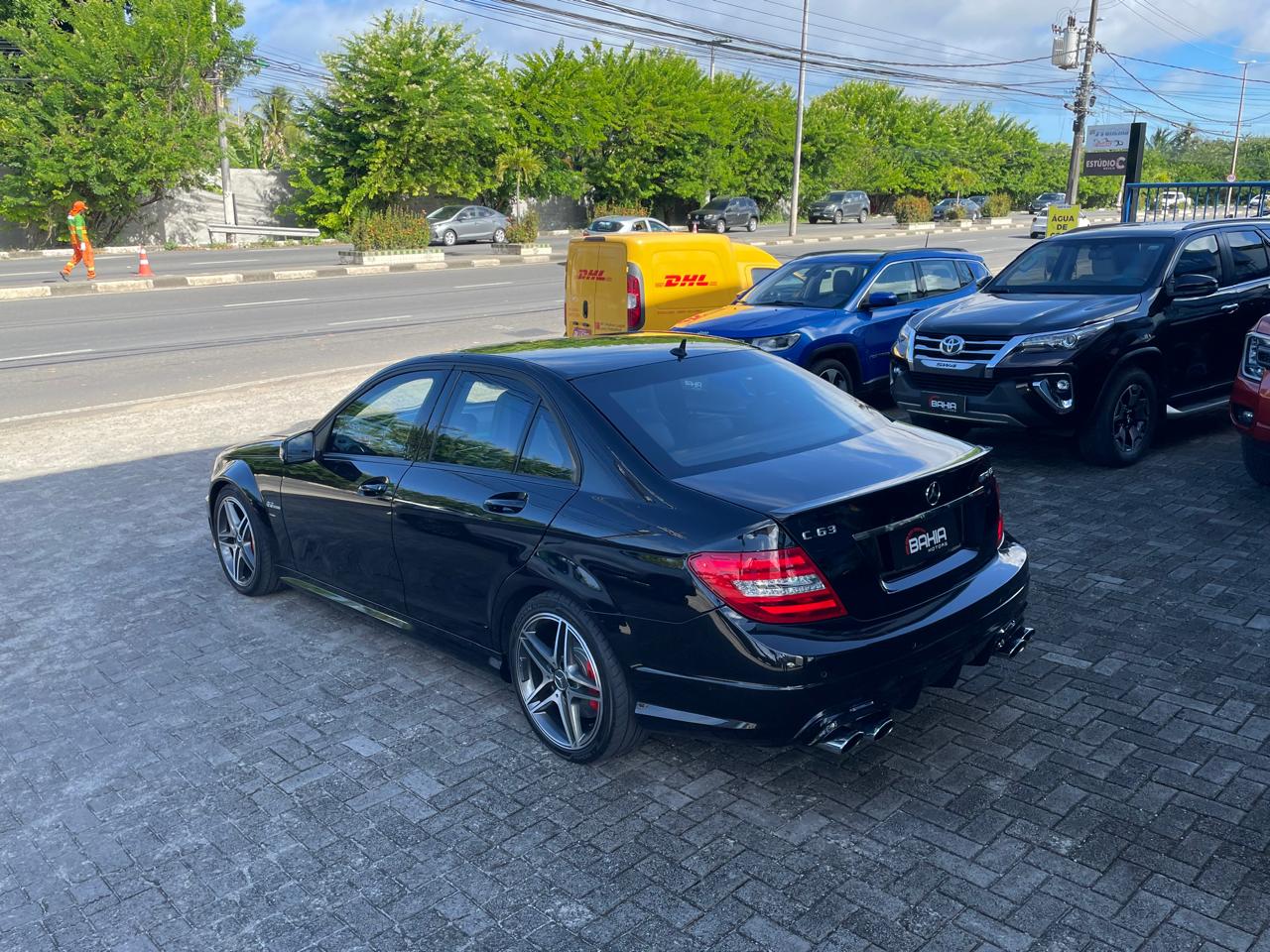 MERCEDES-BENZ C 63 AMG