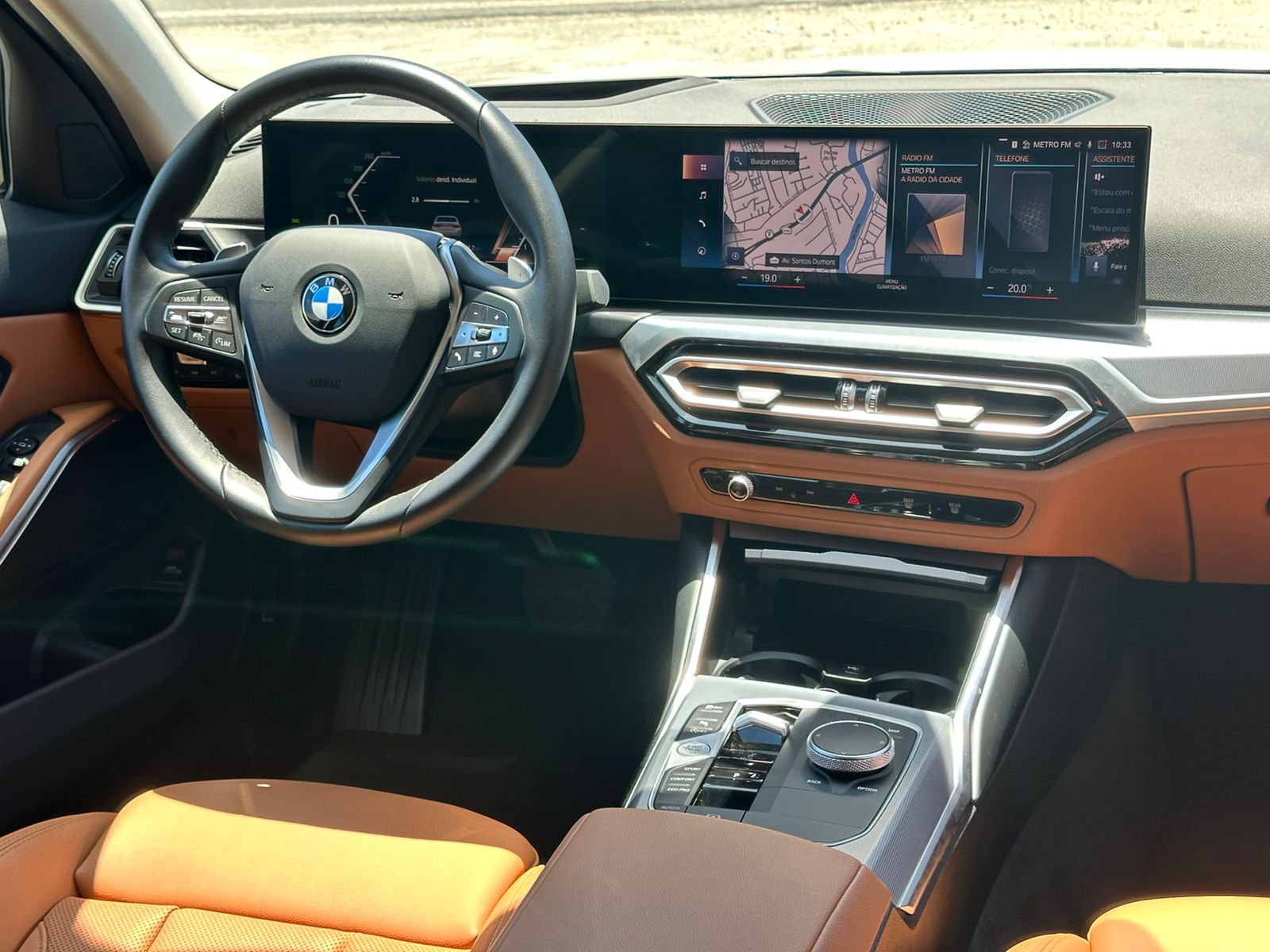 BMW 320i