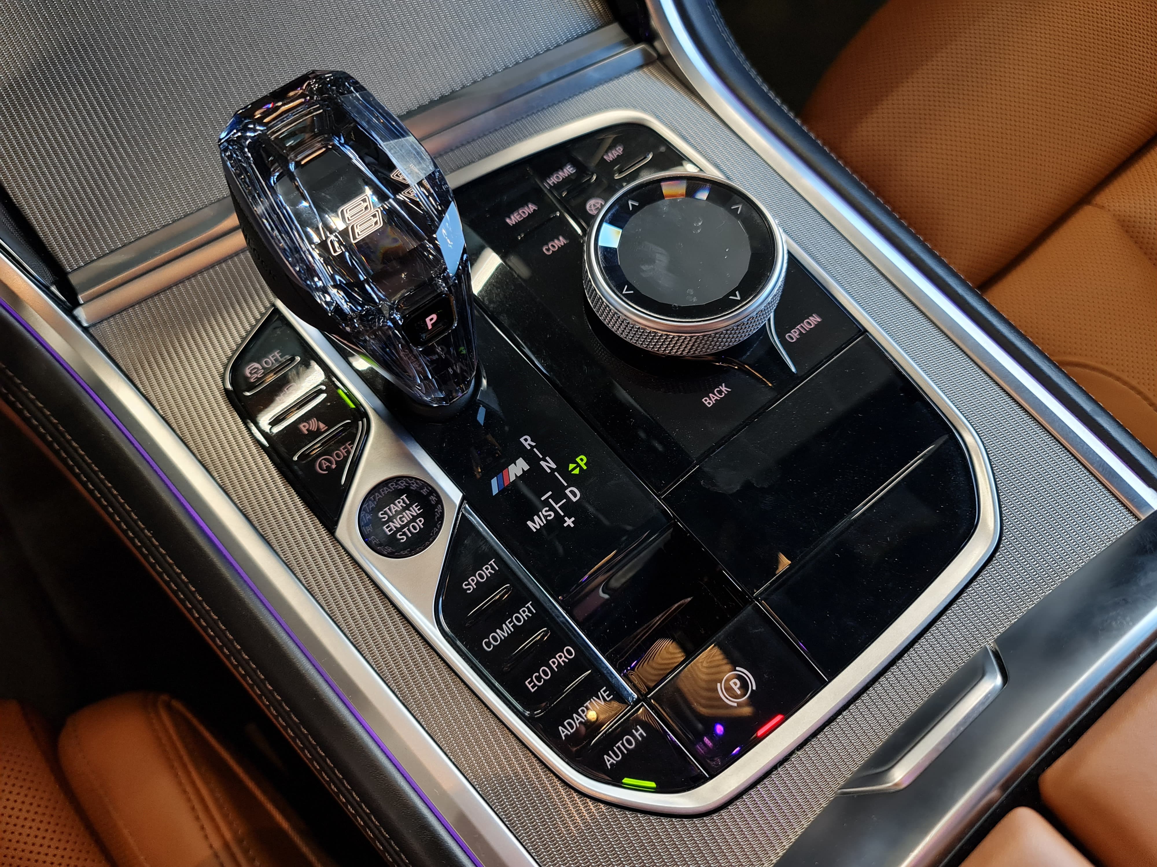 BMW M 850i