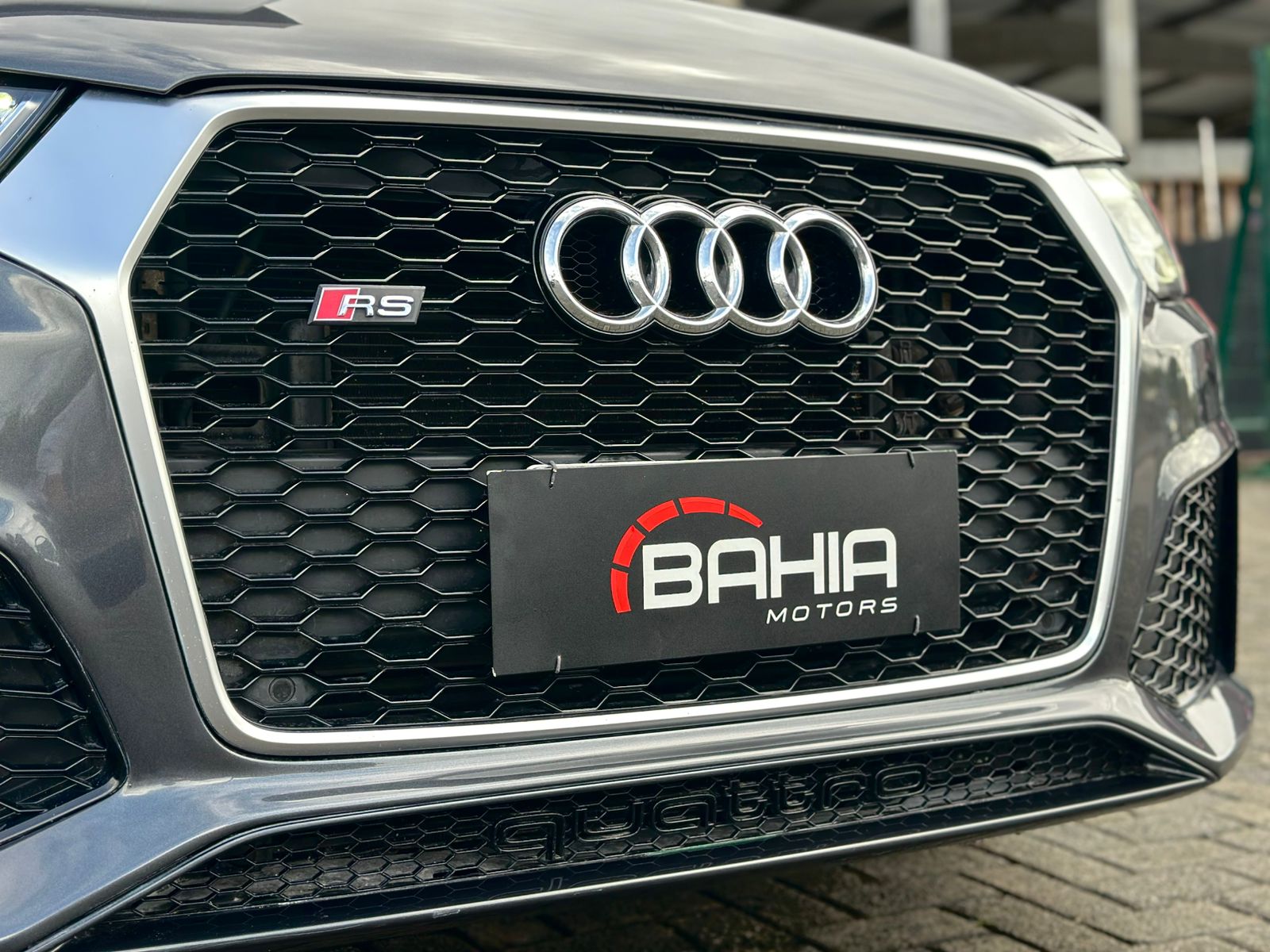 AUDI RS Q3