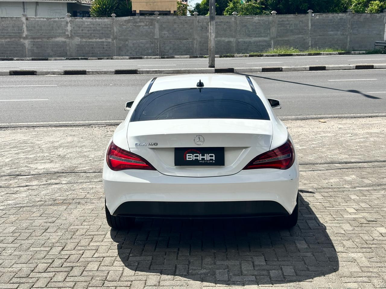 MERCEDES-BENZ CLA 180