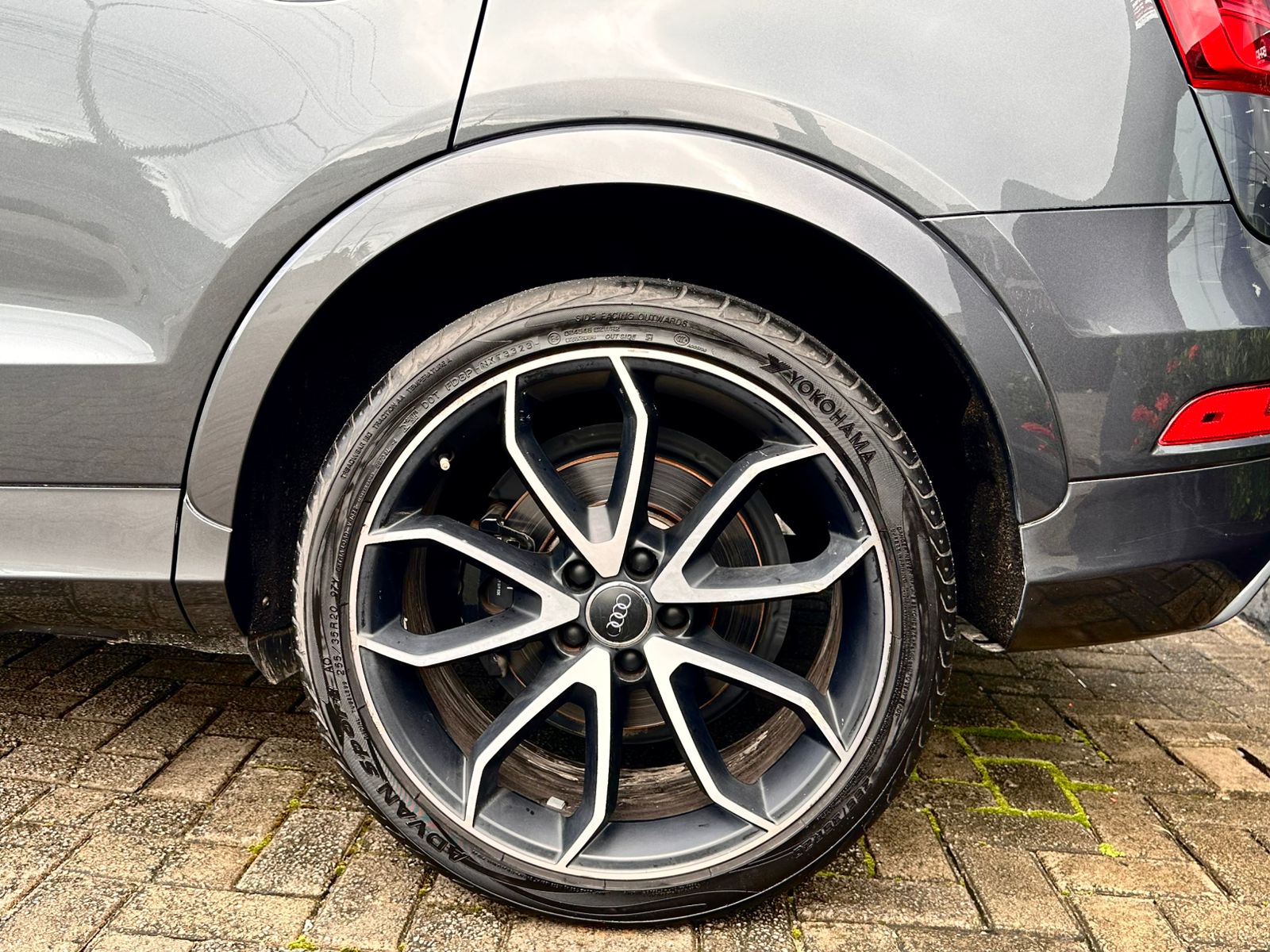 AUDI RS Q3