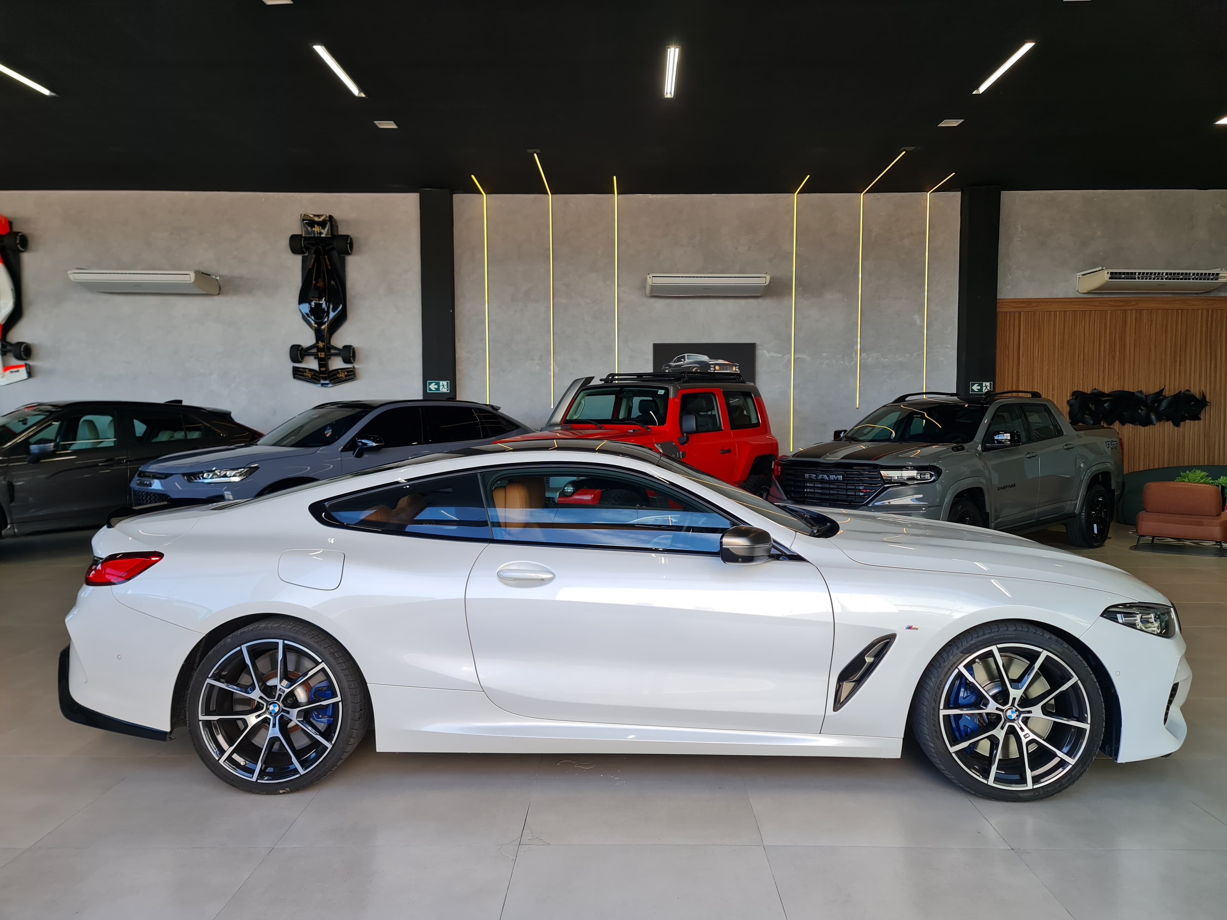 BMW M 850i
