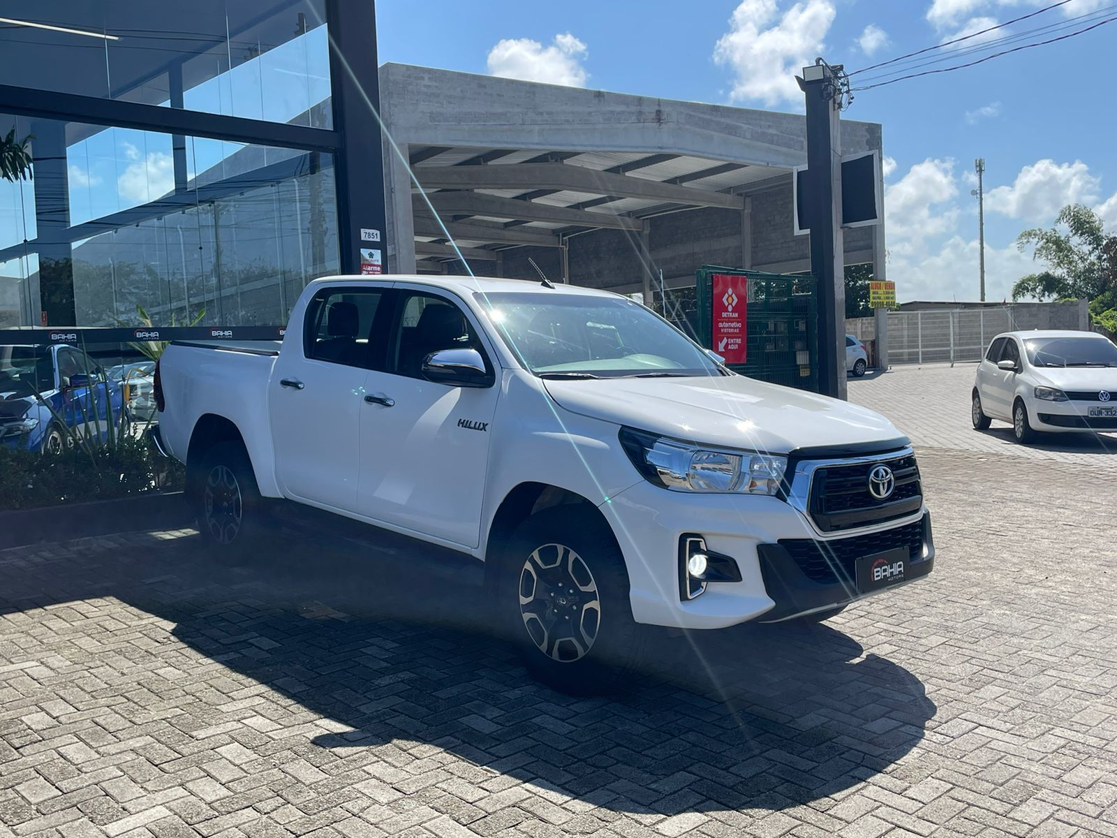 TOYOTA HILUX