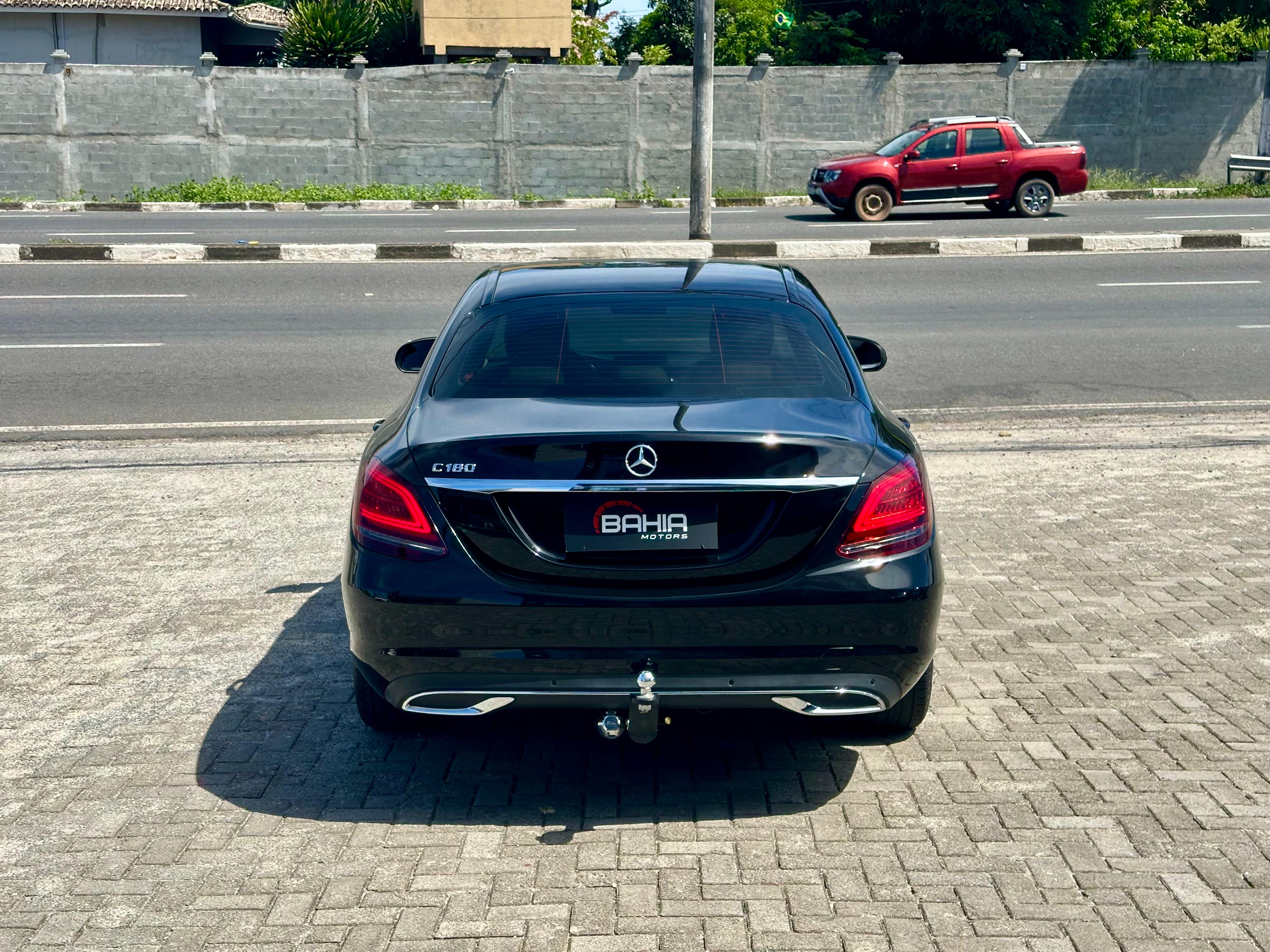 MERCEDES-BENZ C 180