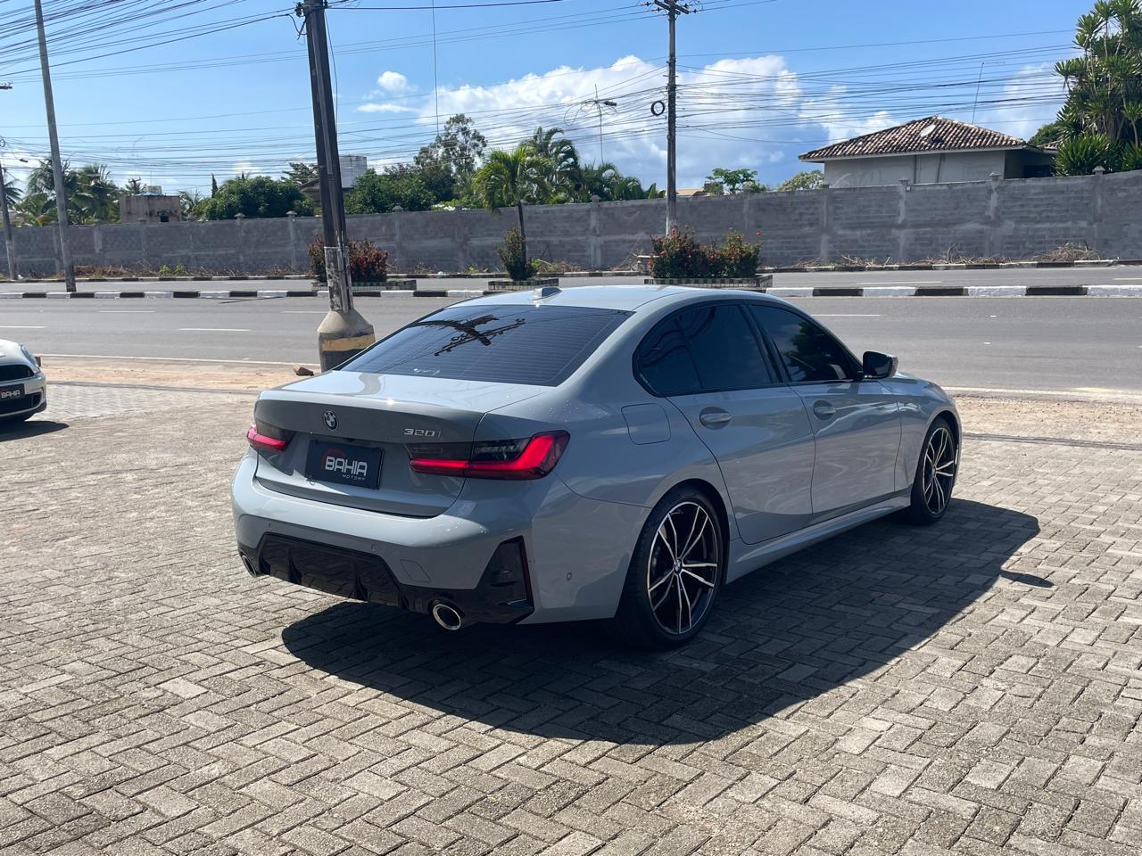 BMW 320 I