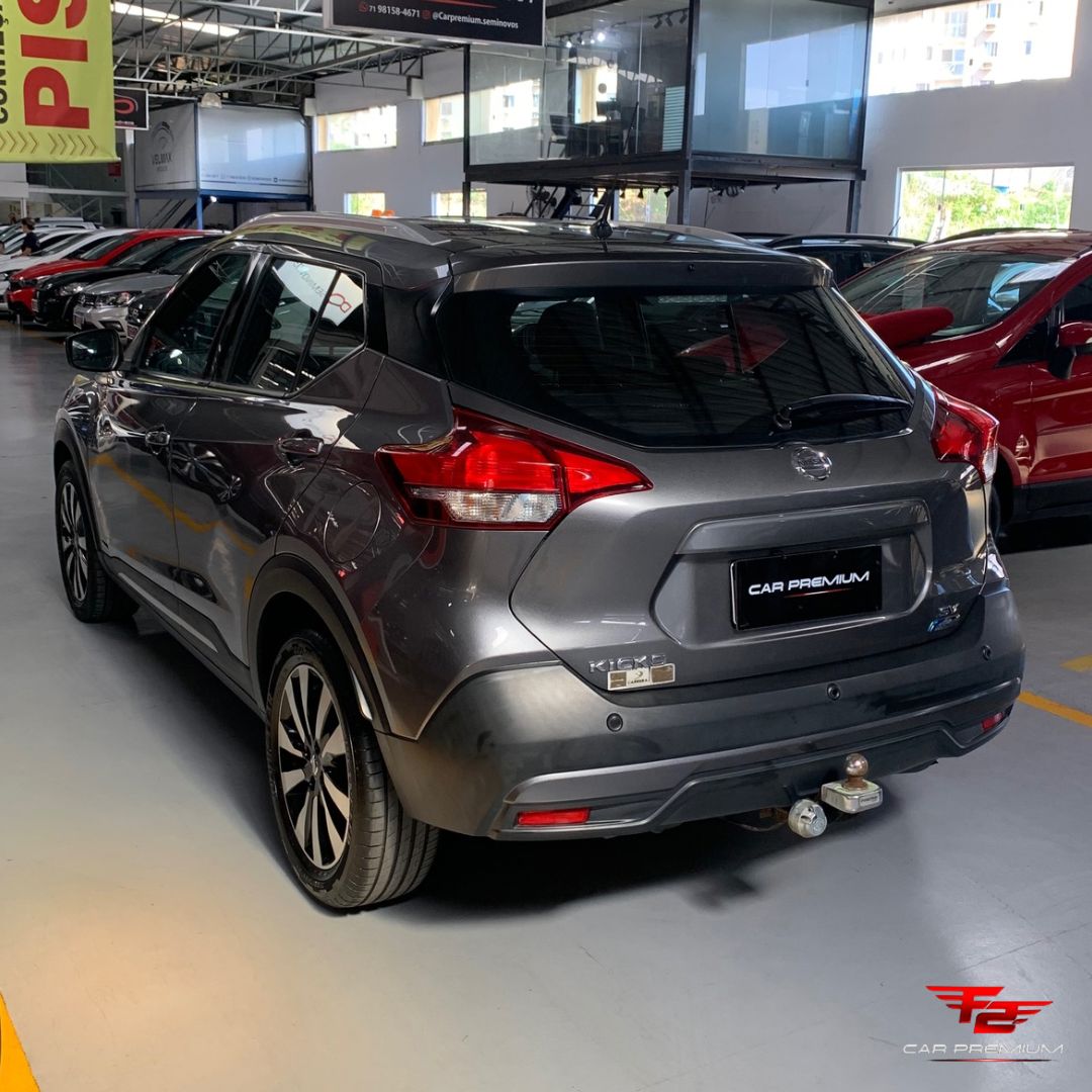 NISSAN KICKS