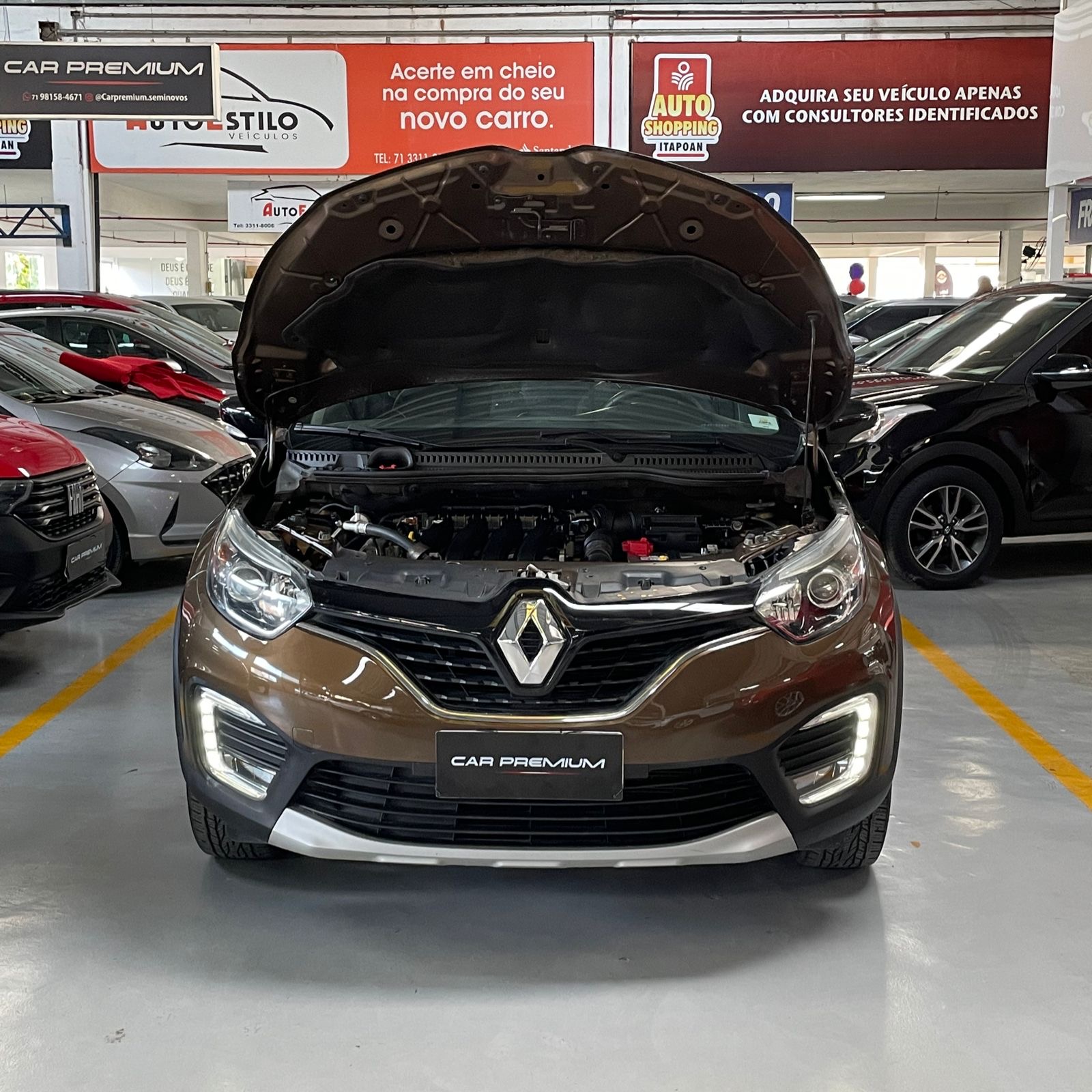 RENAULT captur intense