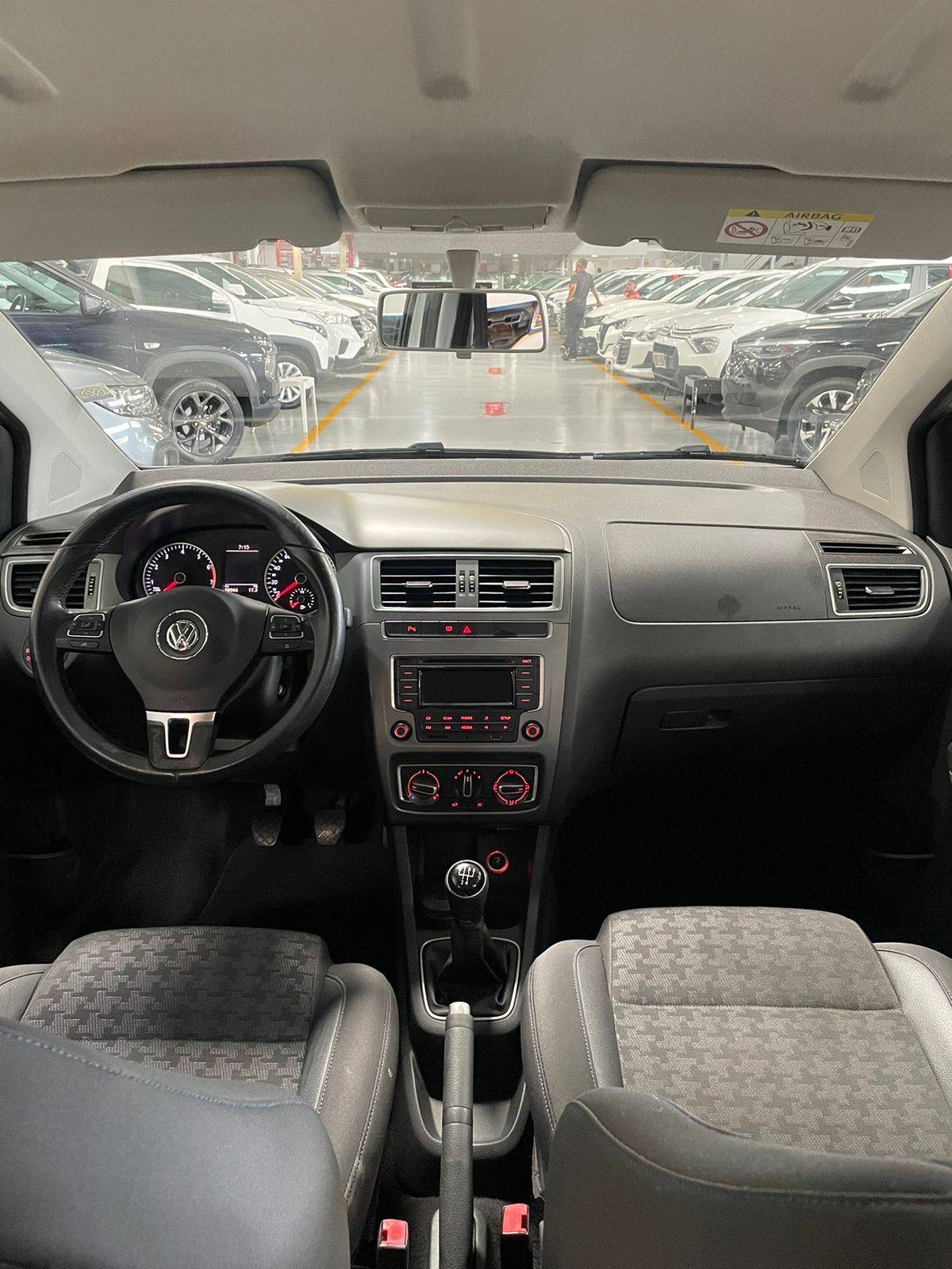 VOLKSWAGEN FOX