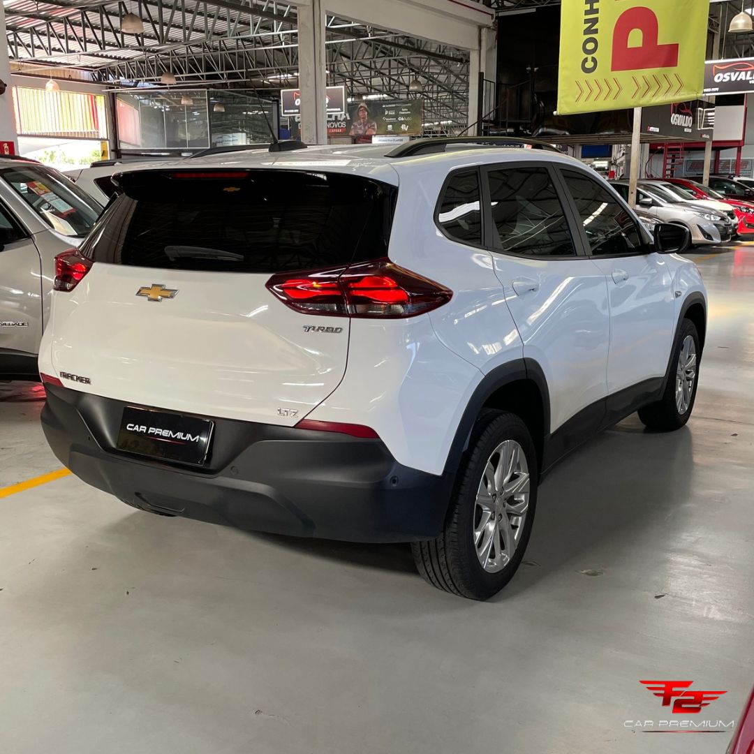 CHEVROLET TRACKER